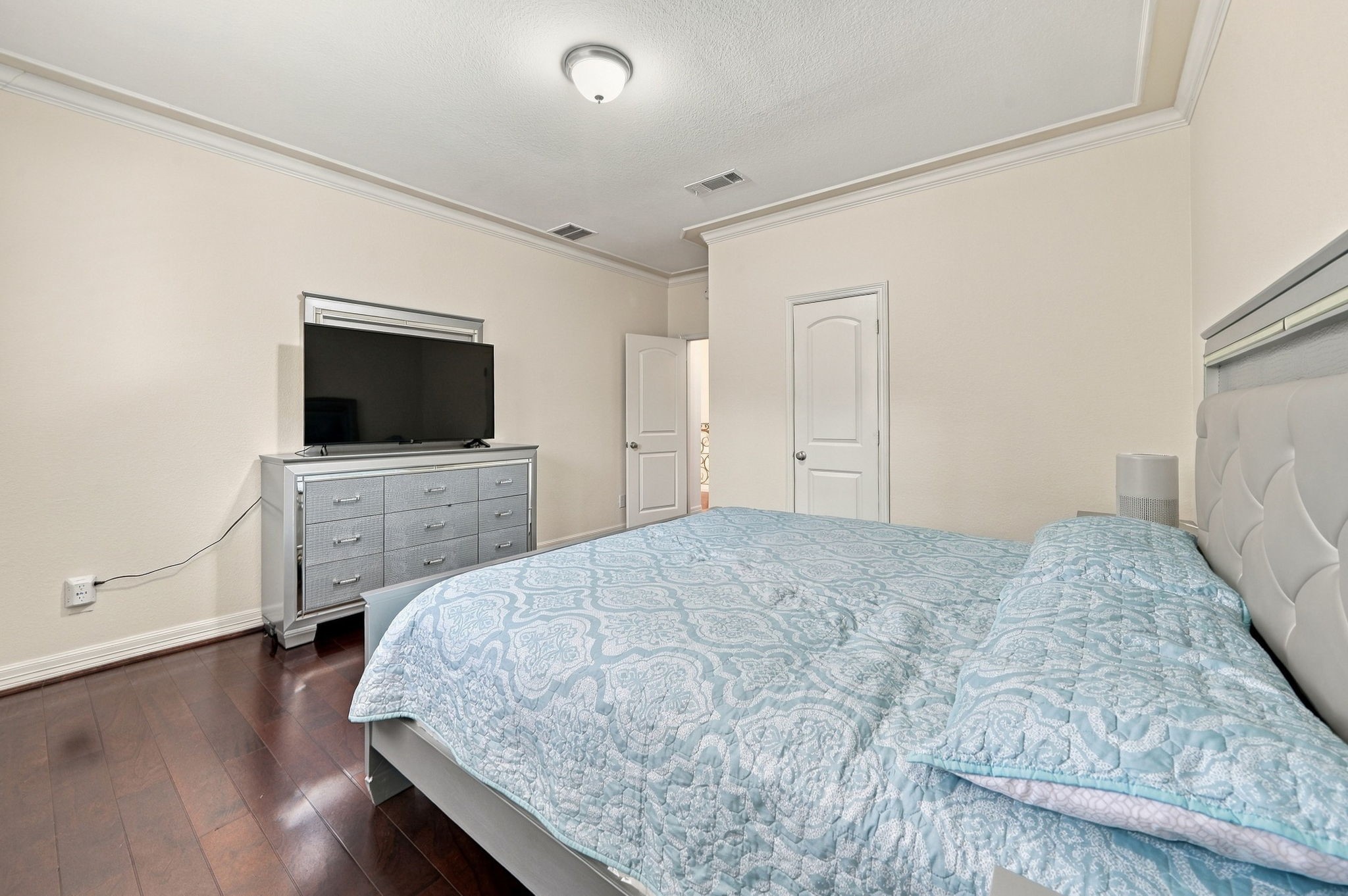5411 Oban Terrace Lane Property Photo 44