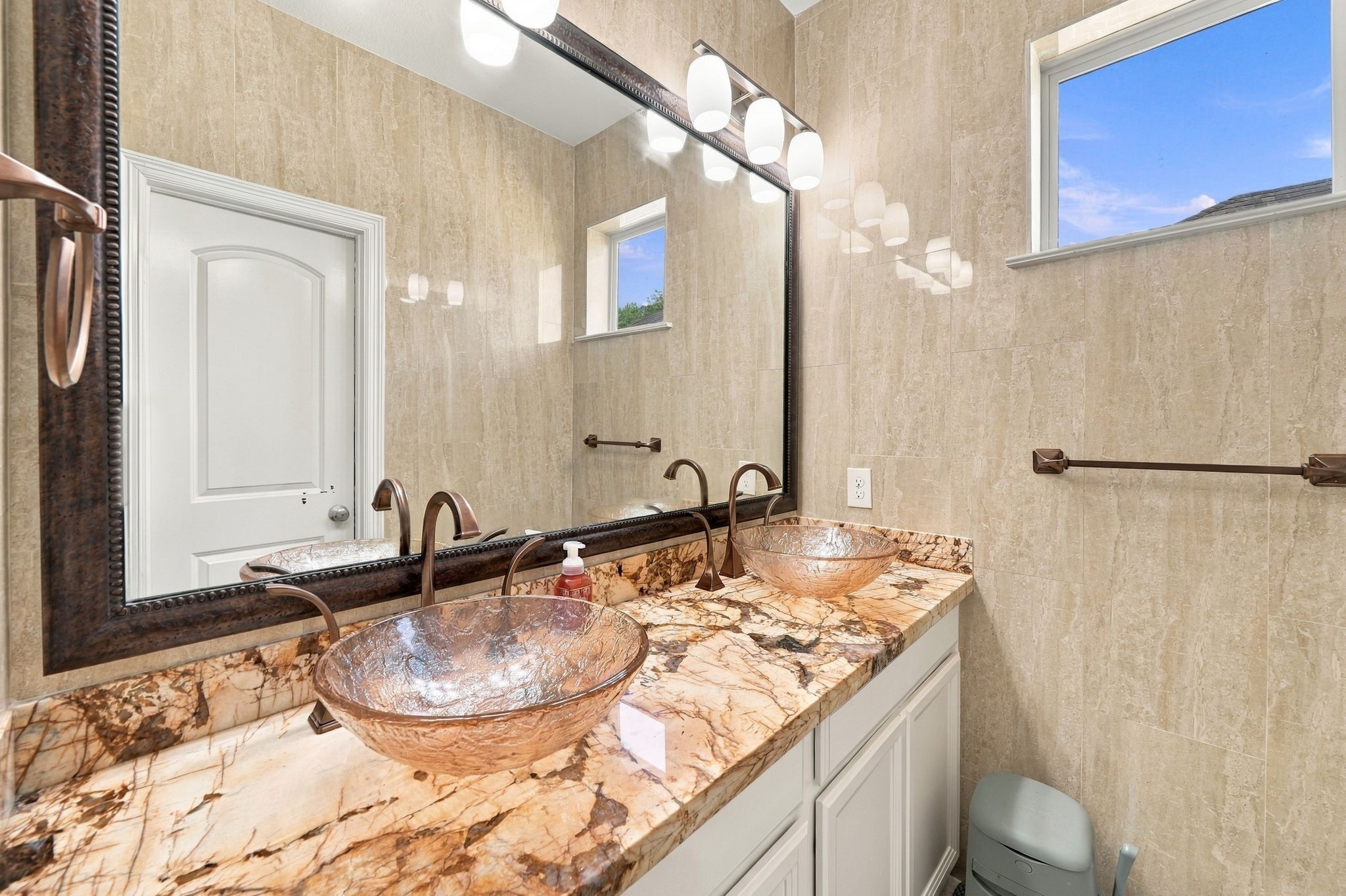 5411 Oban Terrace Lane Property Photo 45
