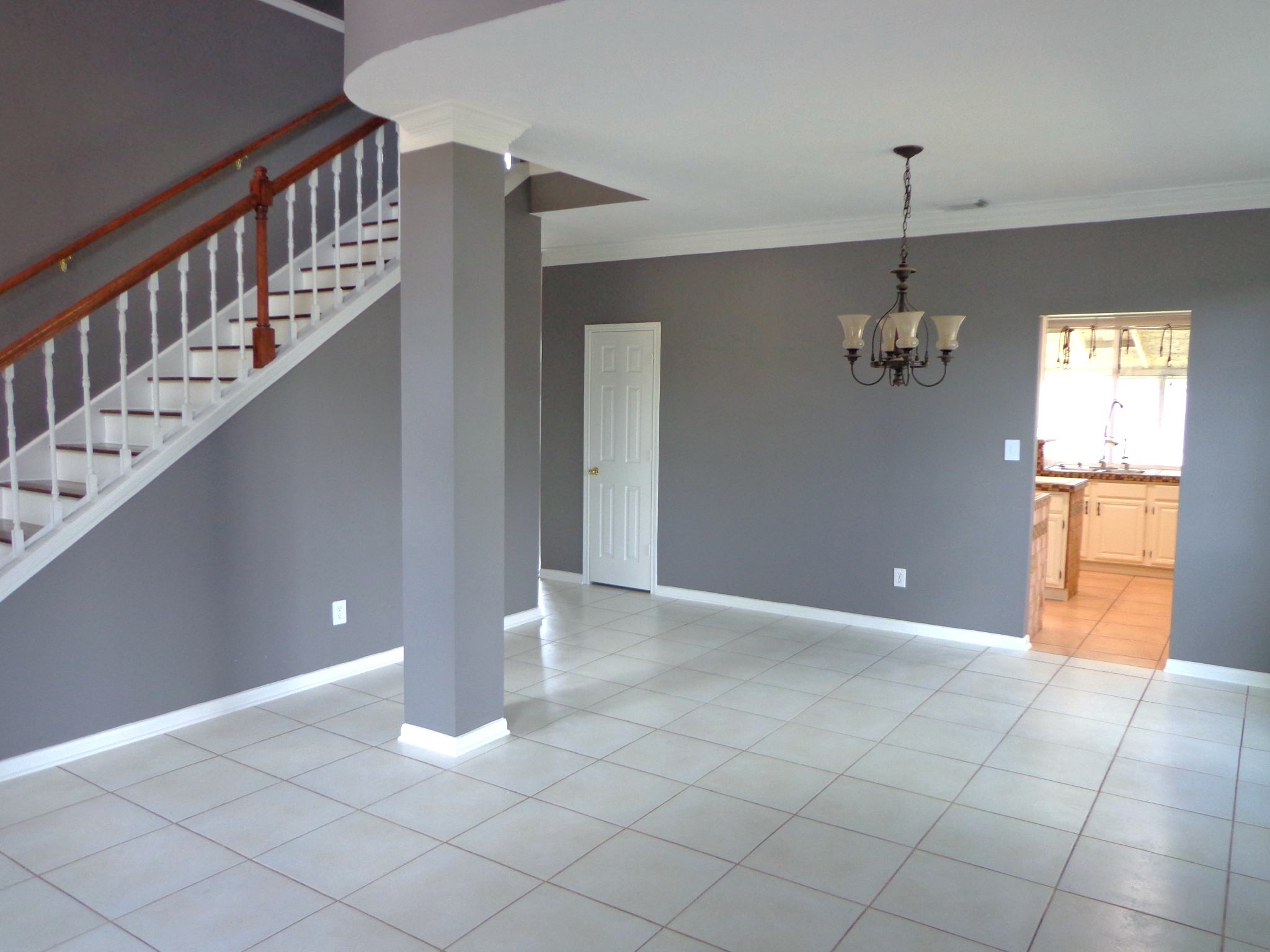 1602 Emerald Lake Court Property Photo 3