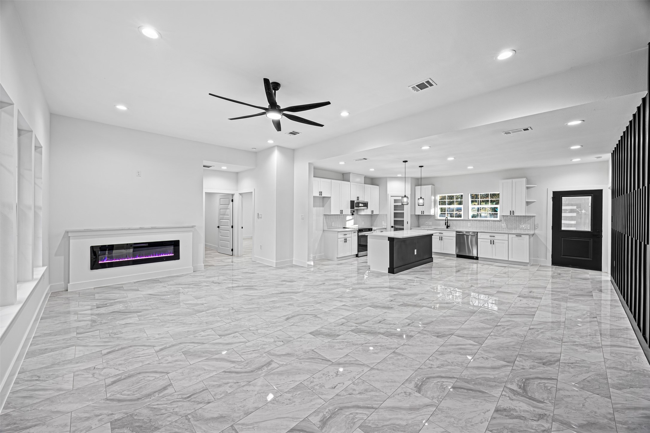 16507 Horizon Drive Property Photo