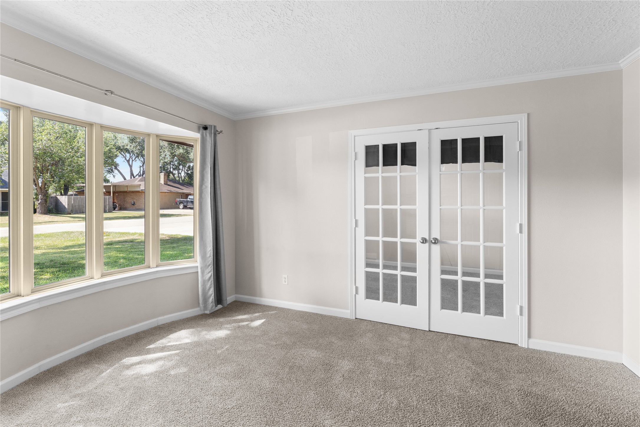 2117 Whatley Drive Property Photo 8