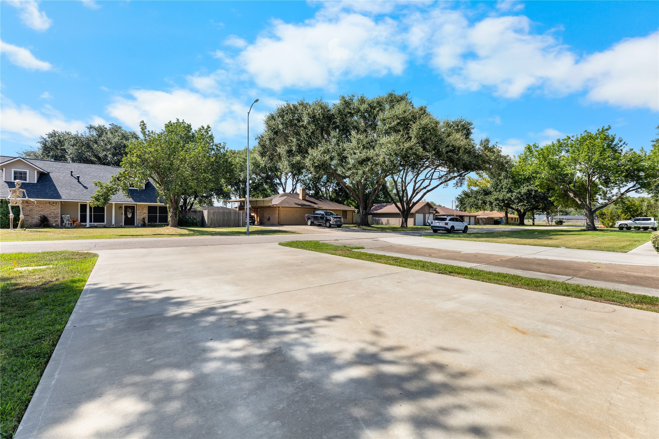 2117 Whatley Drive Property Photo 35