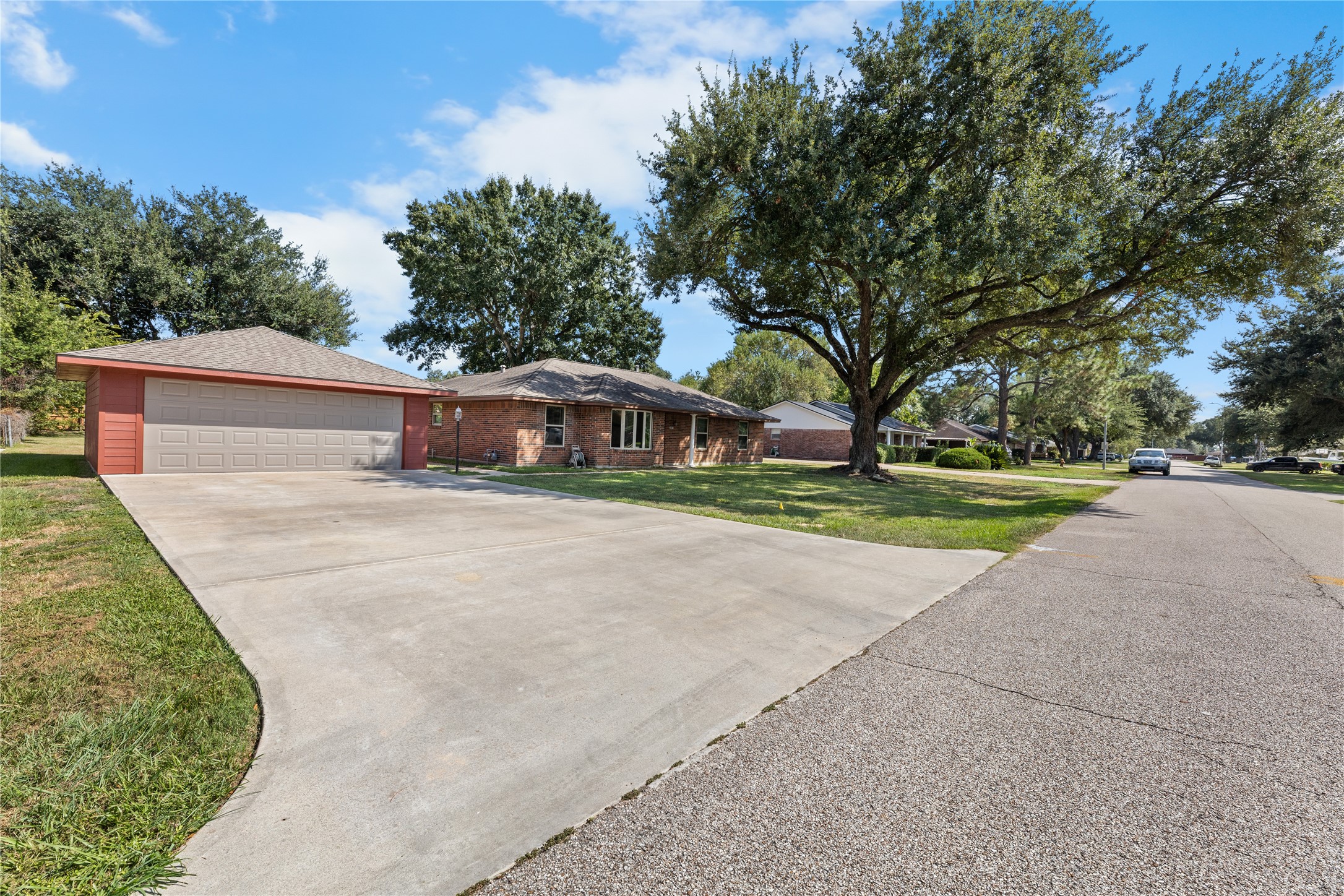 2117 Whatley Drive Property Photo 39