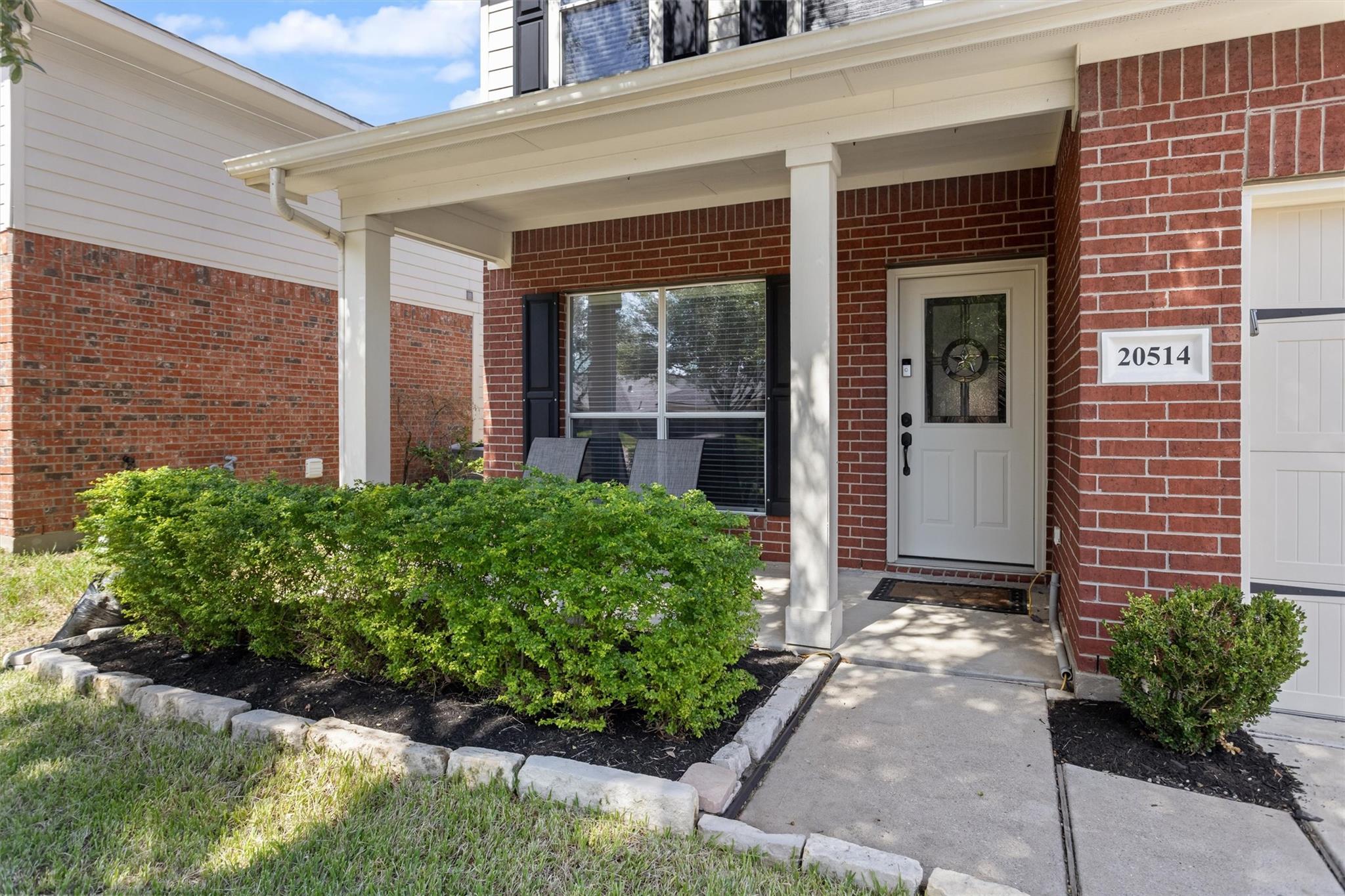 20514 Rustic Rail Court Property Photo 3