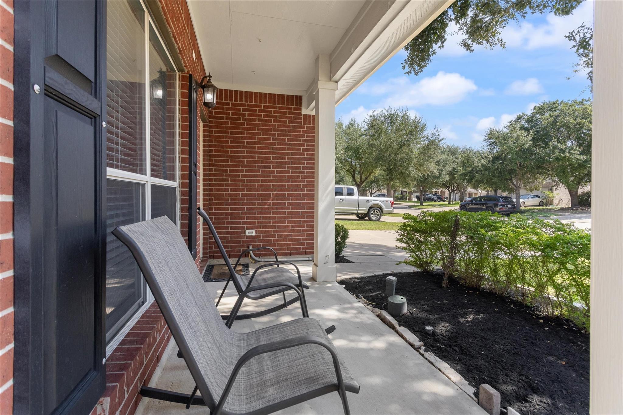 20514 Rustic Rail Court Property Photo 4
