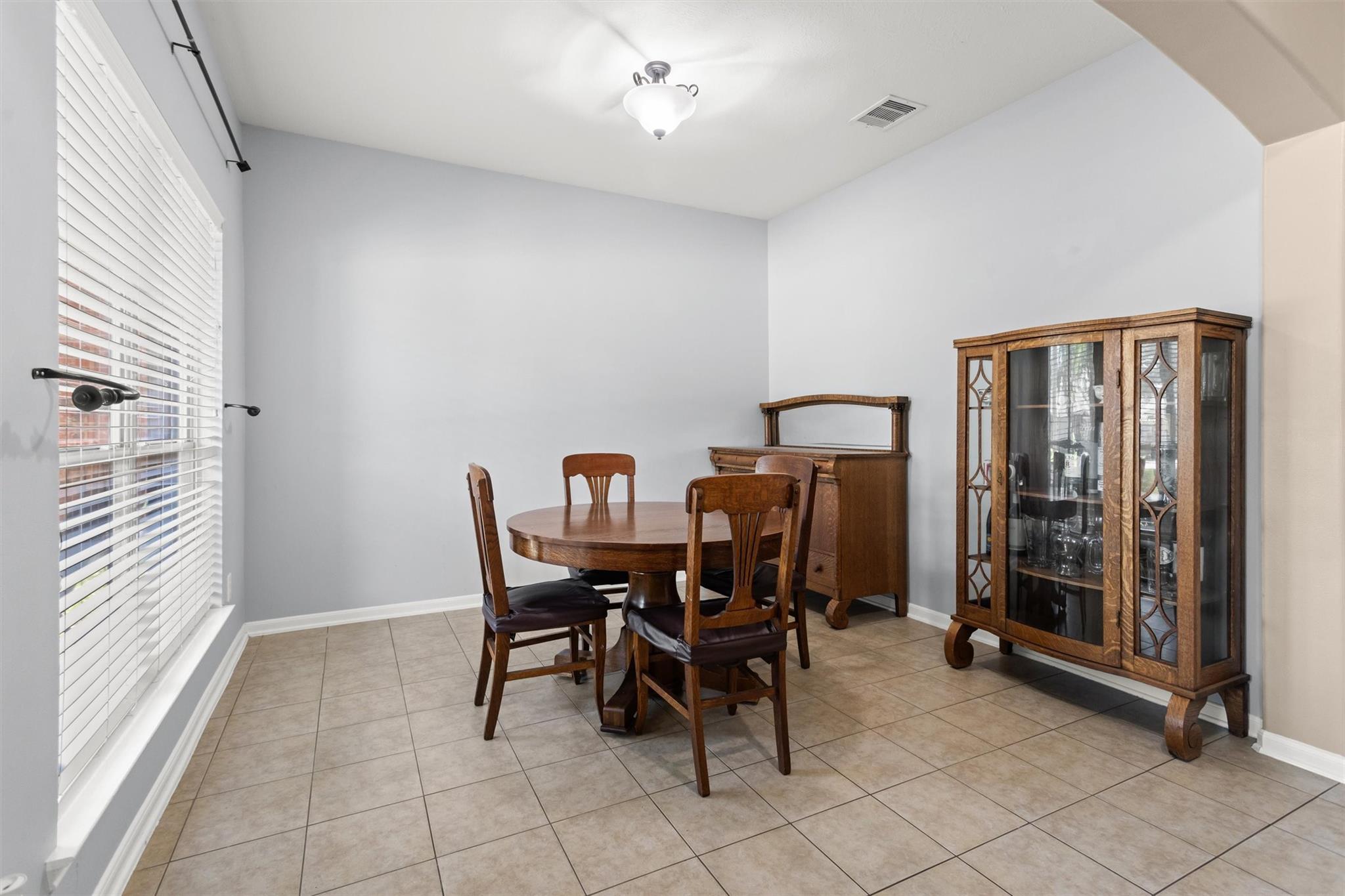 20514 Rustic Rail Court Property Photo 6