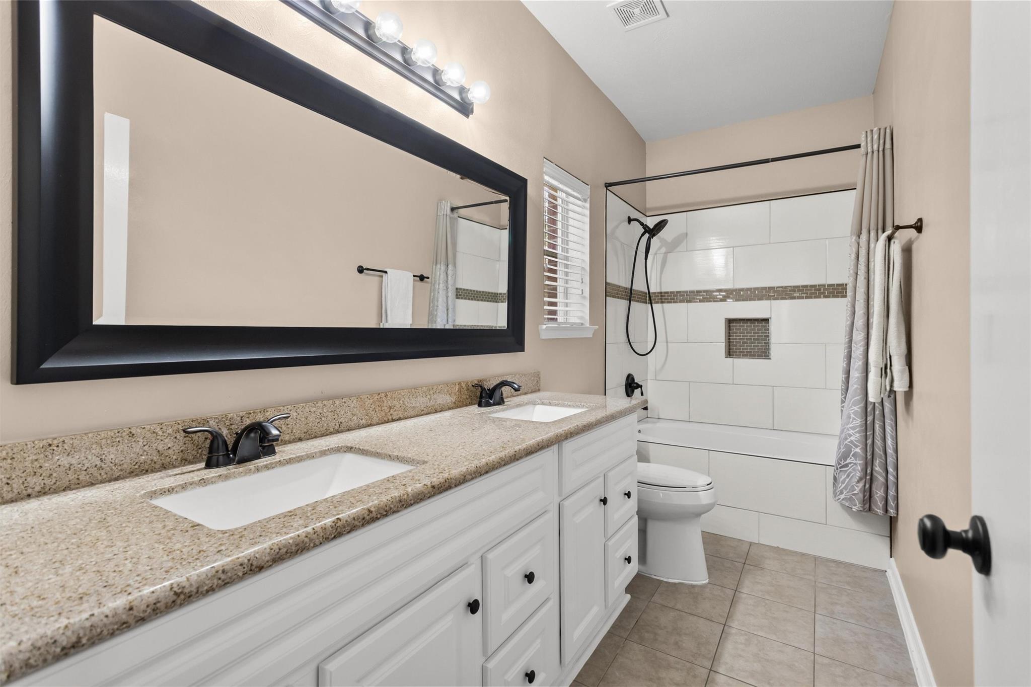 20514 Rustic Rail Court Property Photo 16