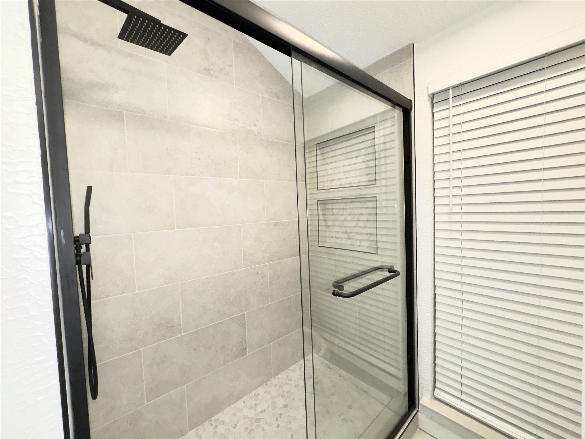 16508 Space Center Boulevard Property Photo 17