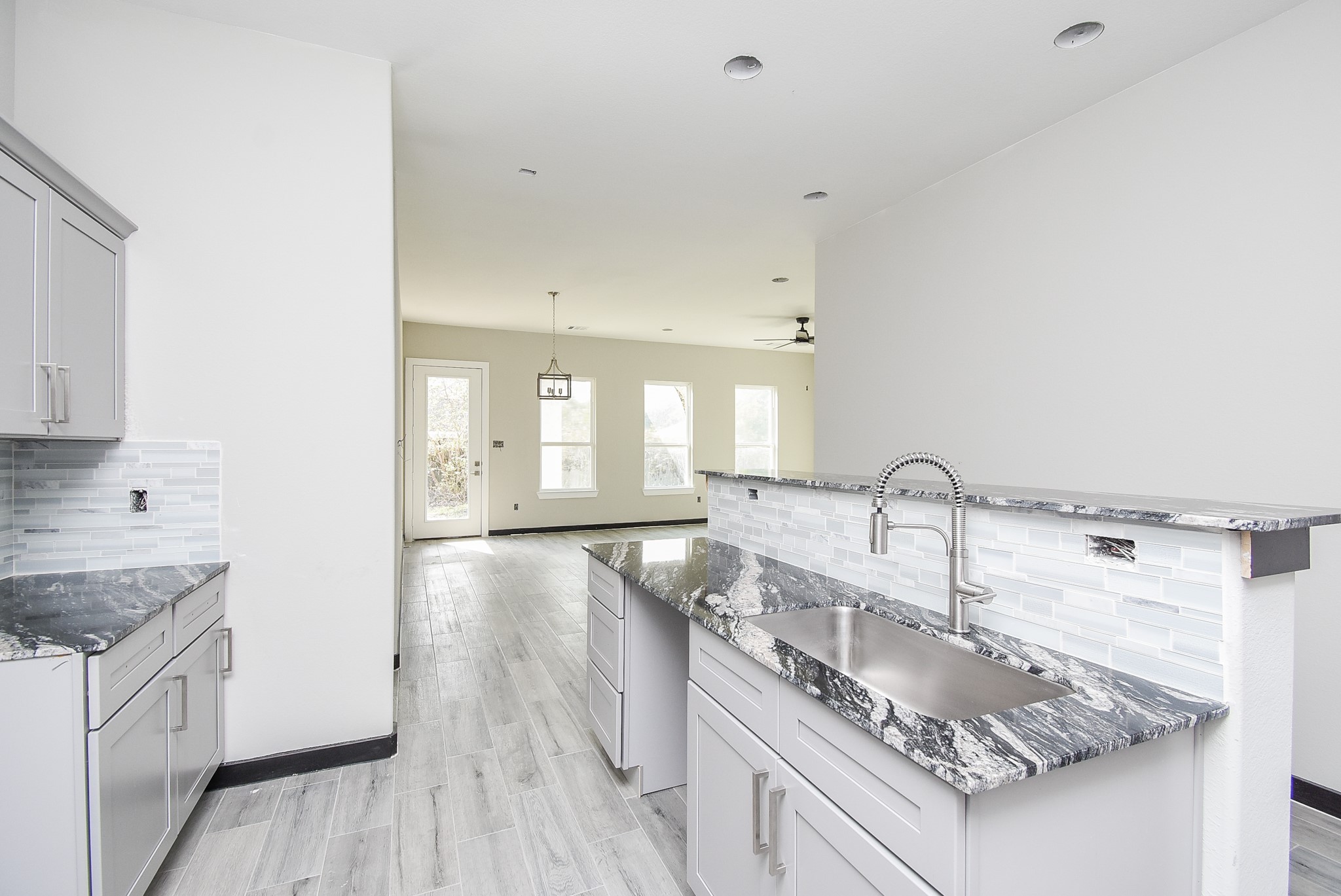 209 Silverleaf Road Property Photo 1