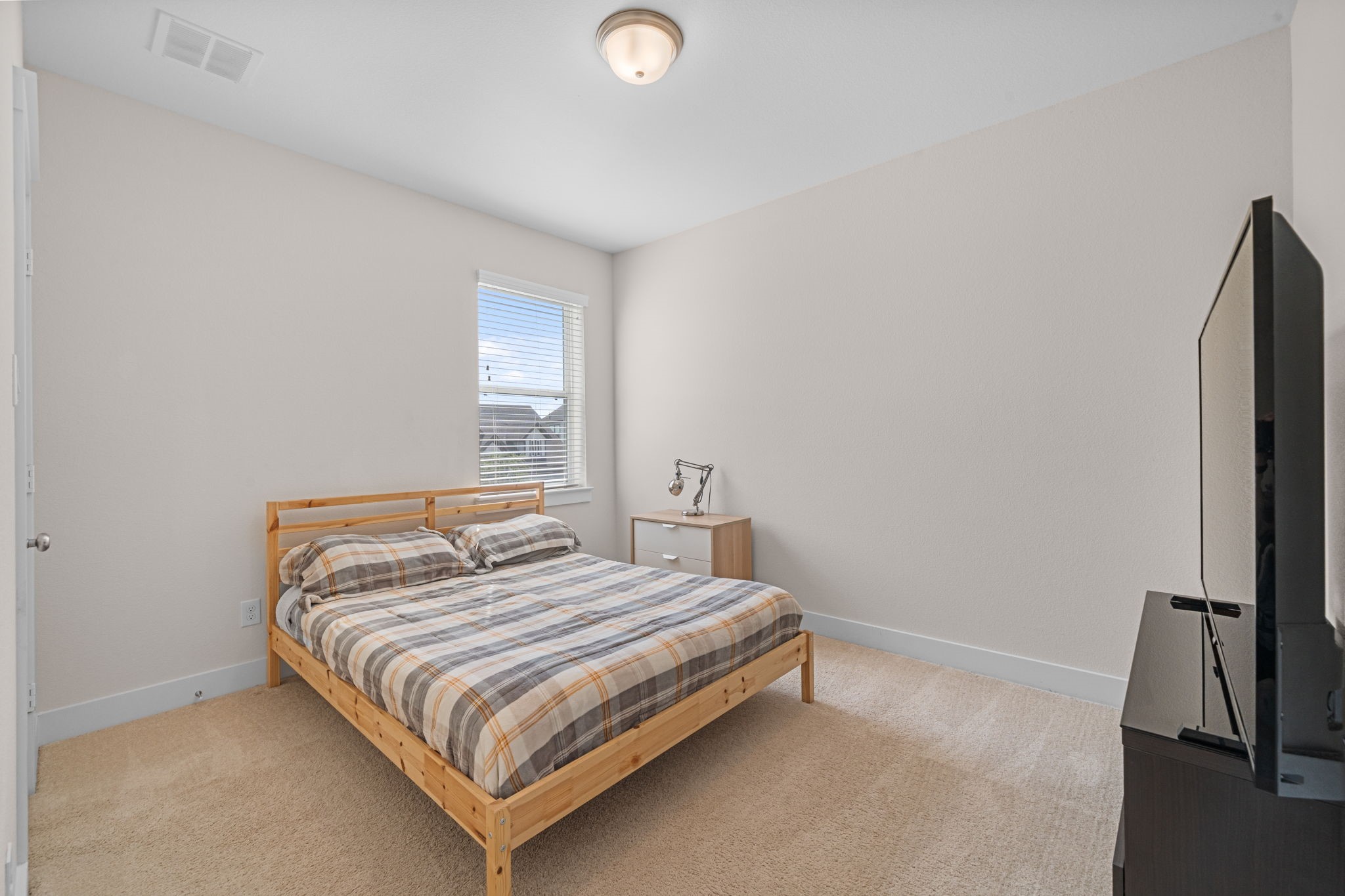 28750 Shoalhaven Court Property Photo 11