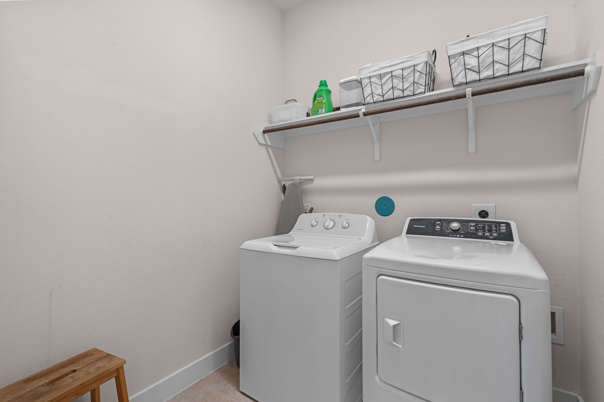 28750 Shoalhaven Court Property Photo 15