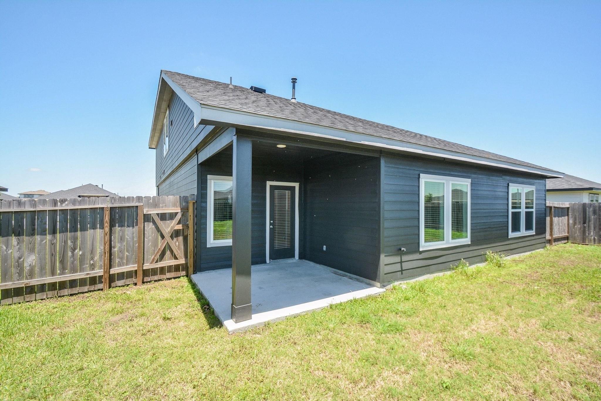 1811 Laguna Way Property Photo 14