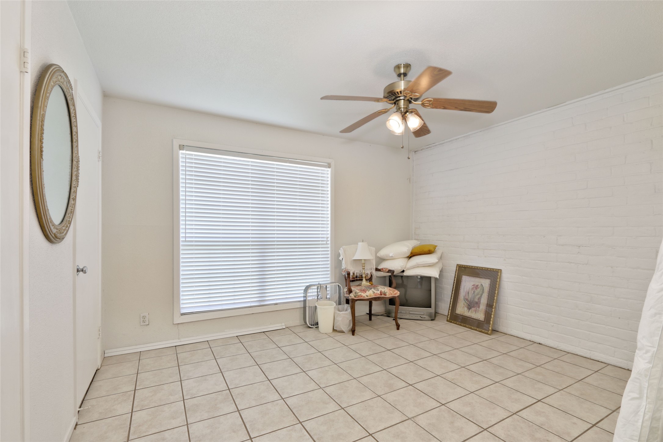 100 Edgewater Drive 31 Property Photo 18