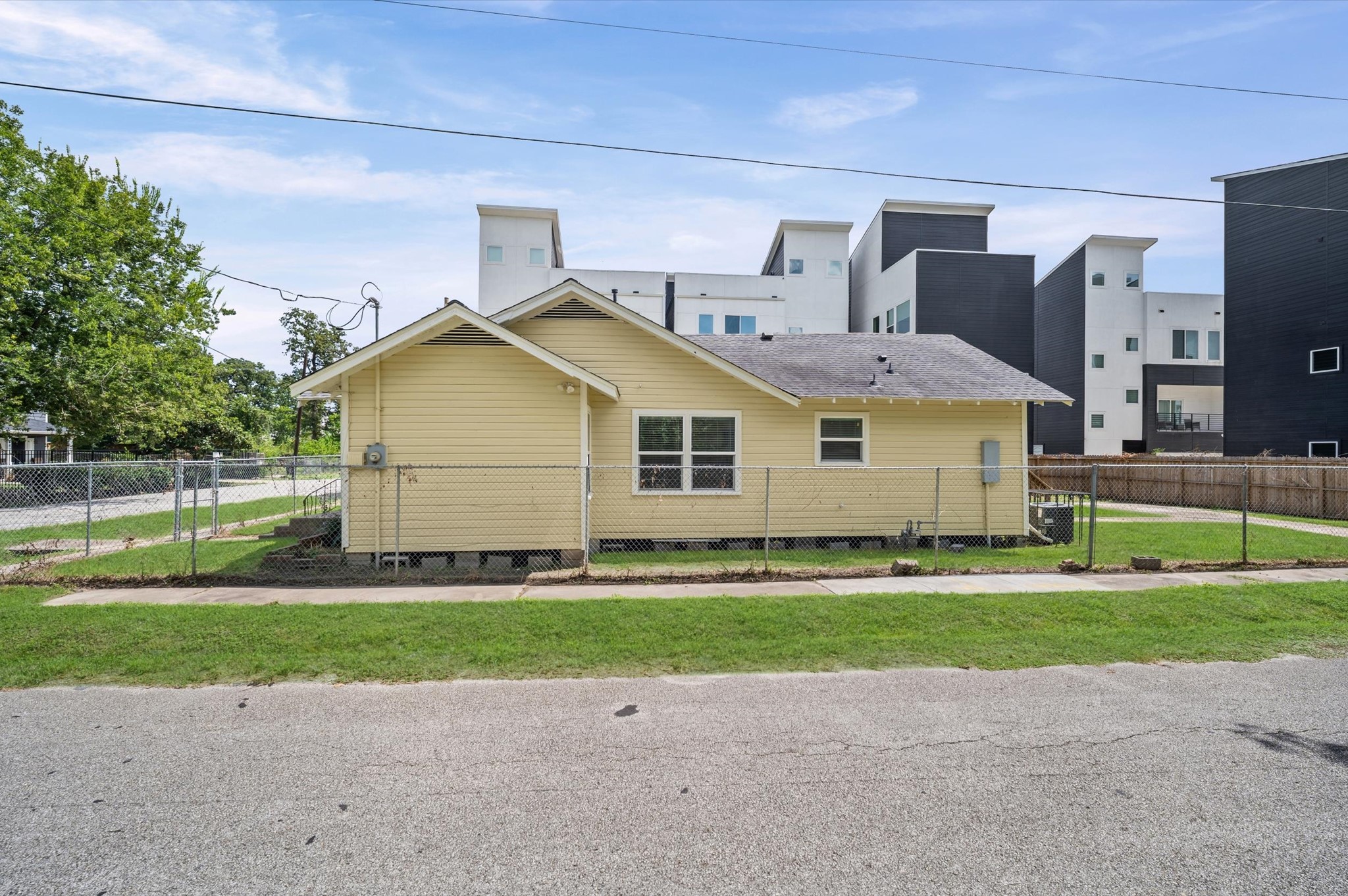 4602 Coke Street Property Photo 20