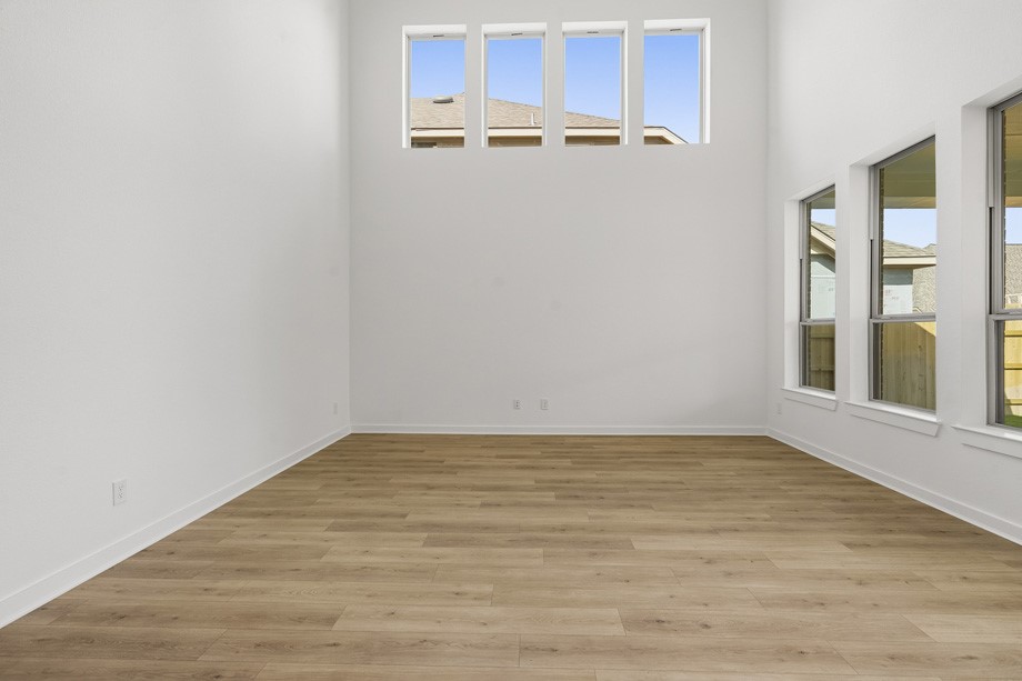 25014 Grassdale Lane Property Photo 7