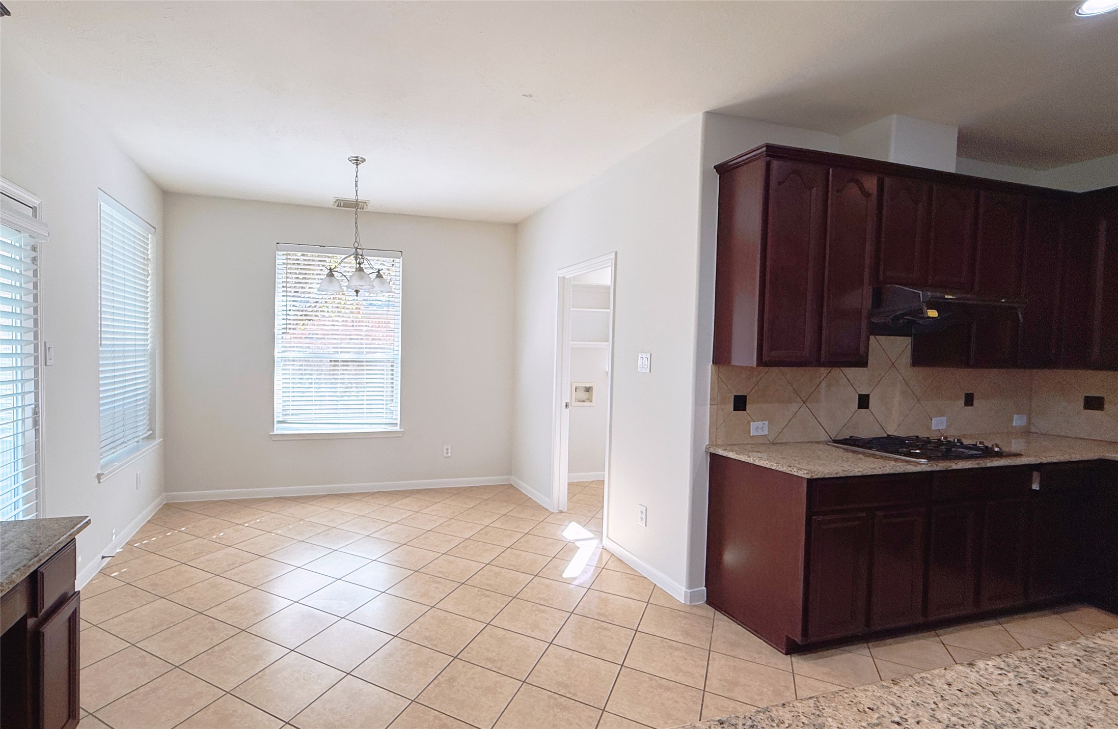 8610 Rising Oak Lane Property Photo 26