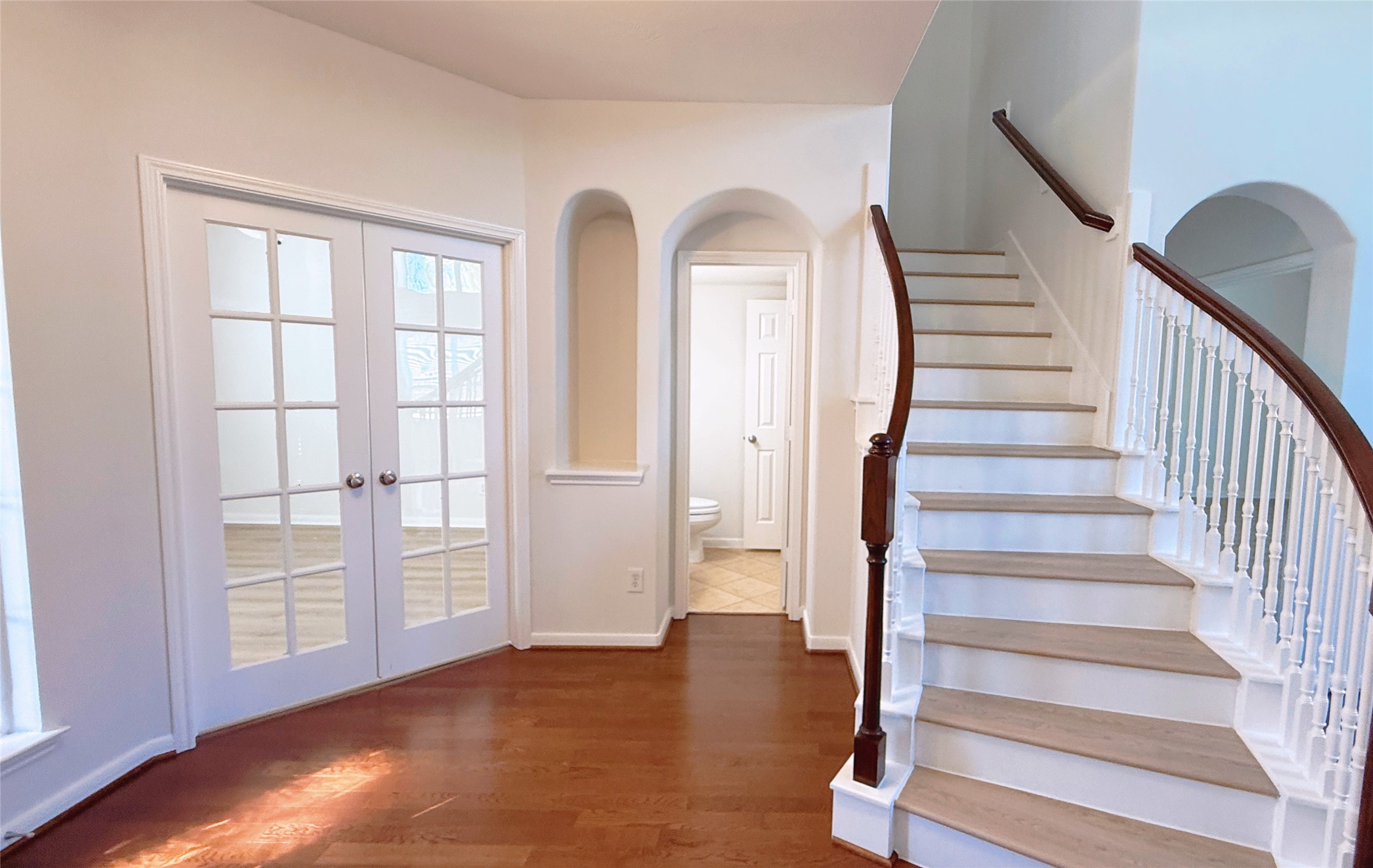 8610 Rising Oak Lane Property Photo 35