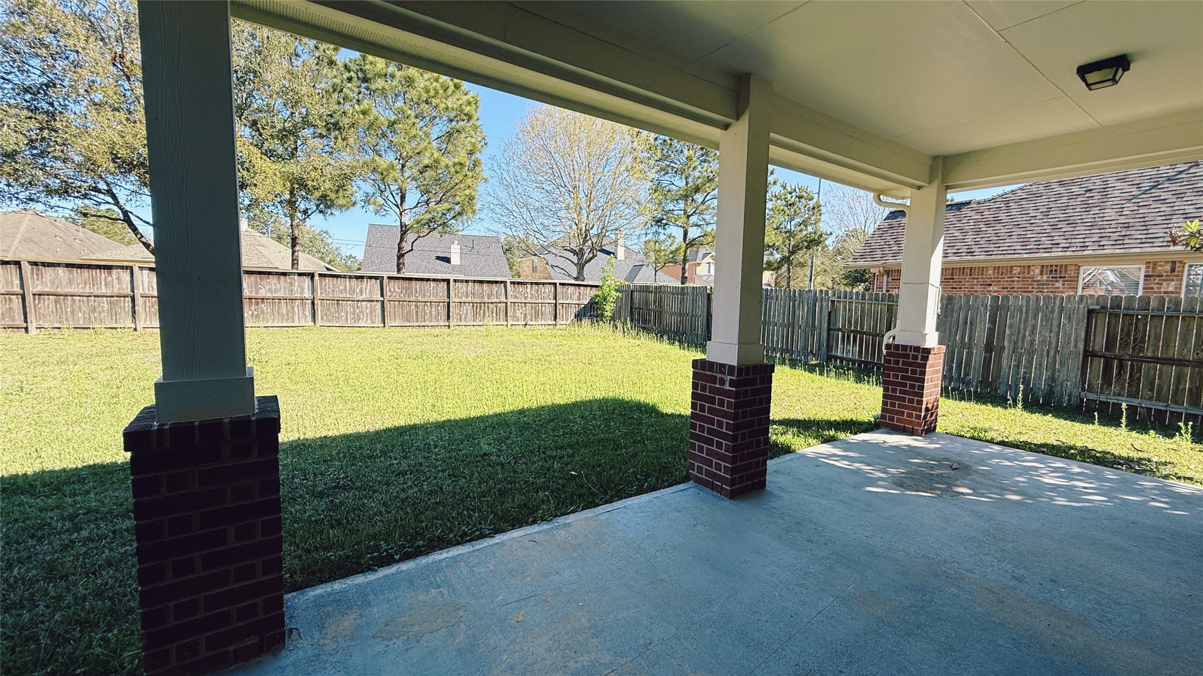 8610 Rising Oak Lane Property Photo 43