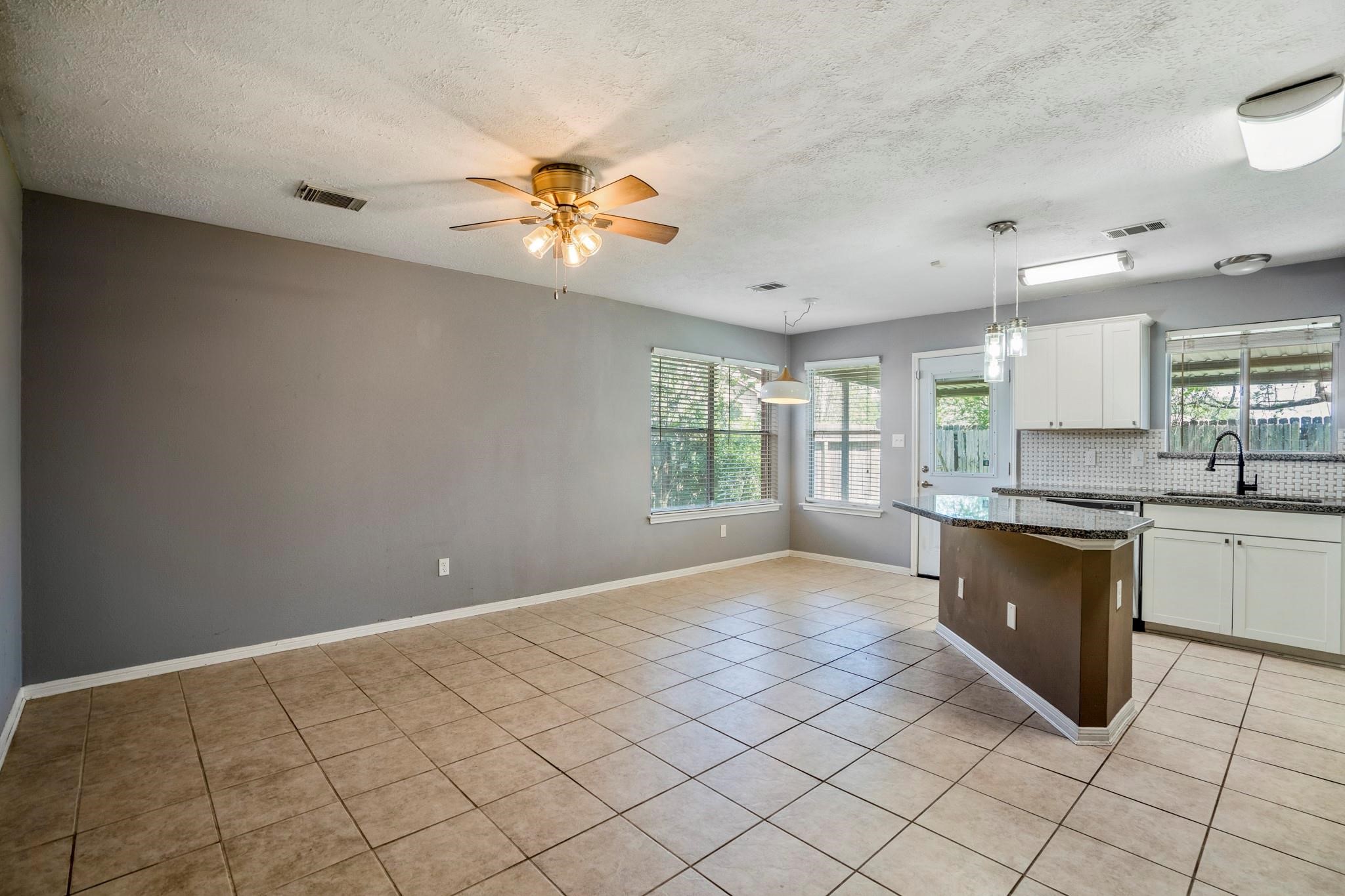5211 Roserock Lane Property Photo 15