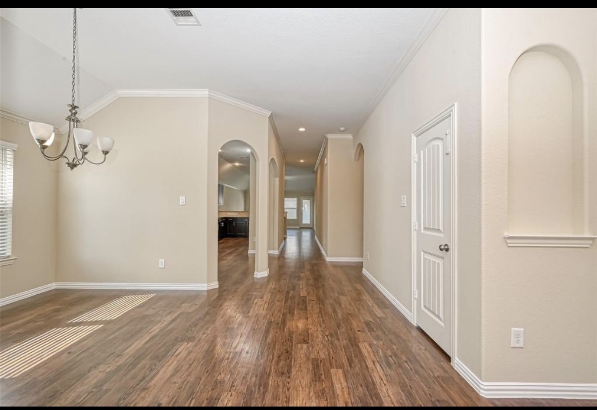20706 Redbud Rain Drive Property Photo 2