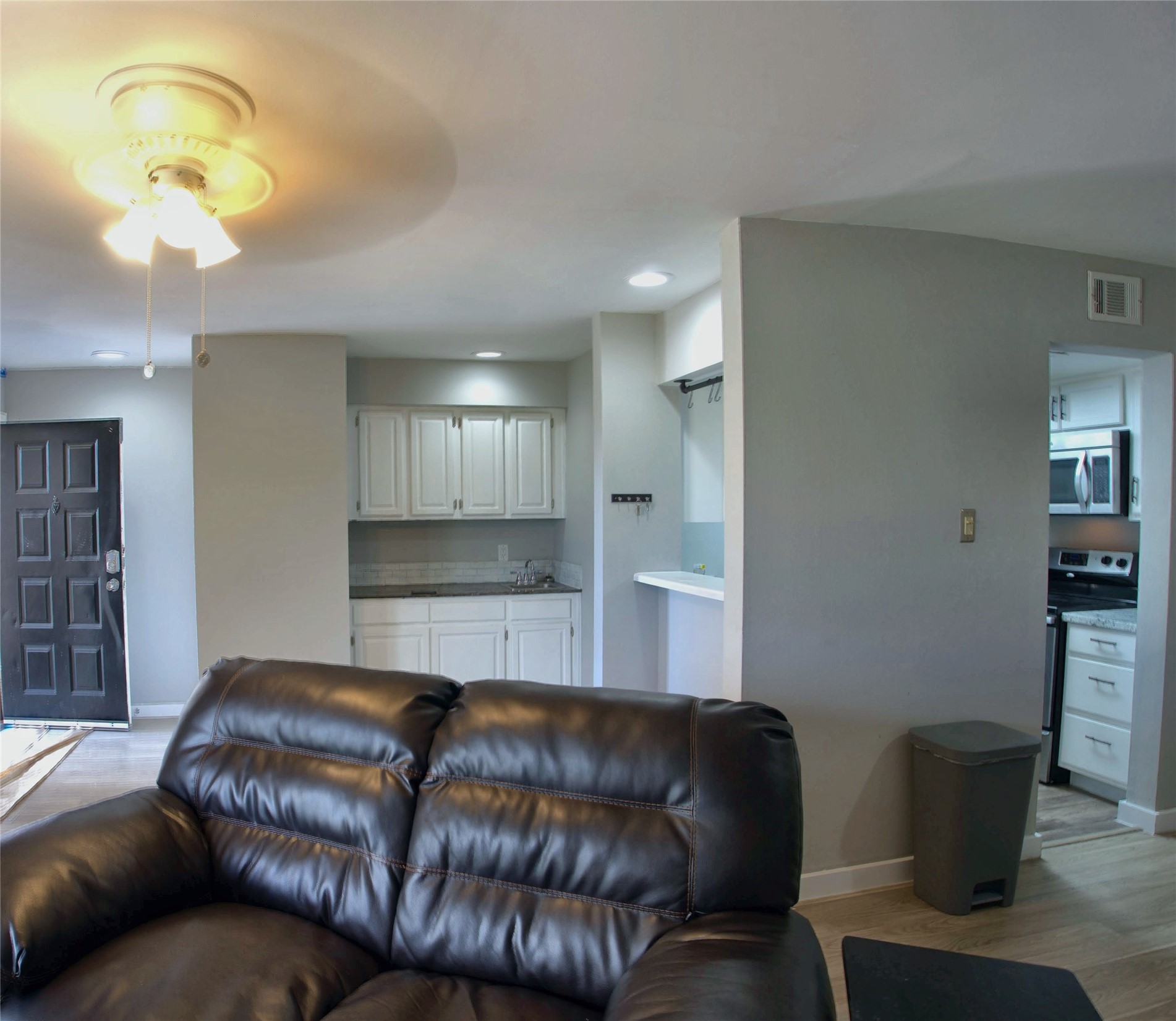 1140 Fm-2094 104a Property Photo 5