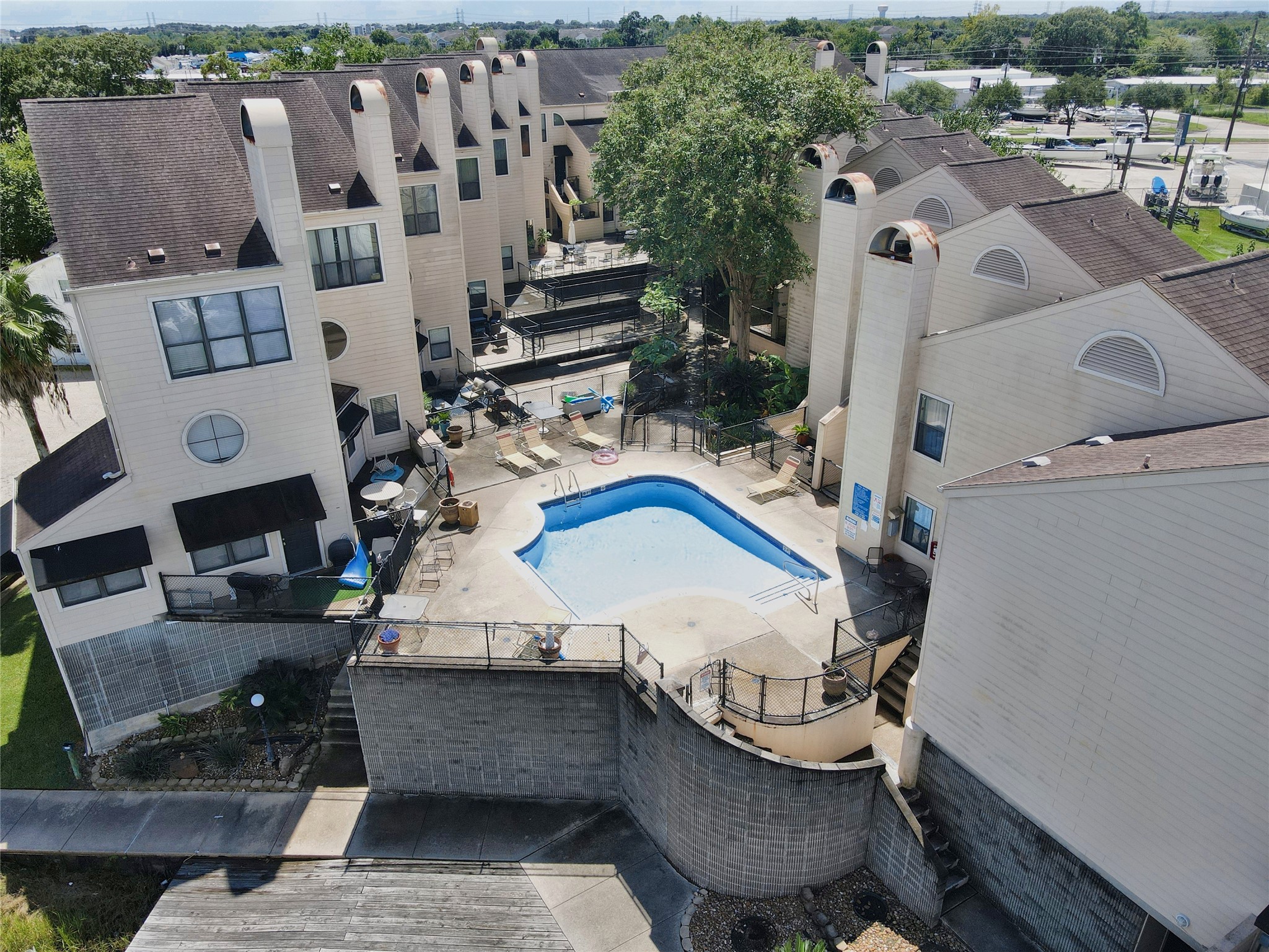 1140 Fm-2094 104a Property Photo 15