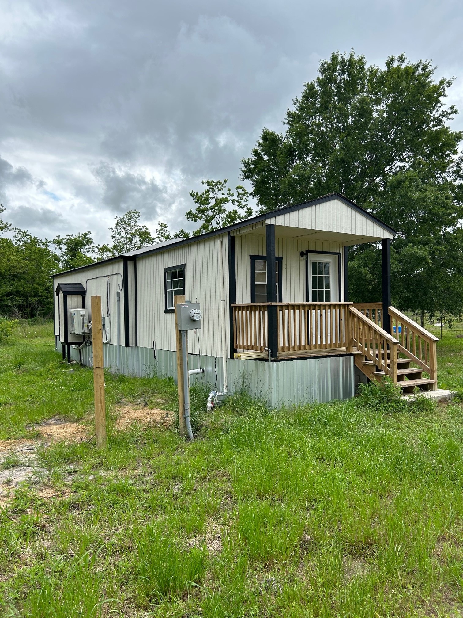619 County Road 6053 Property Photo 10