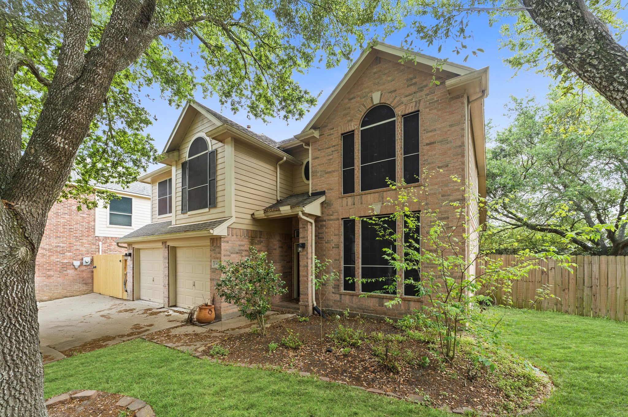 1307 Sandpiper Court S Property Photo