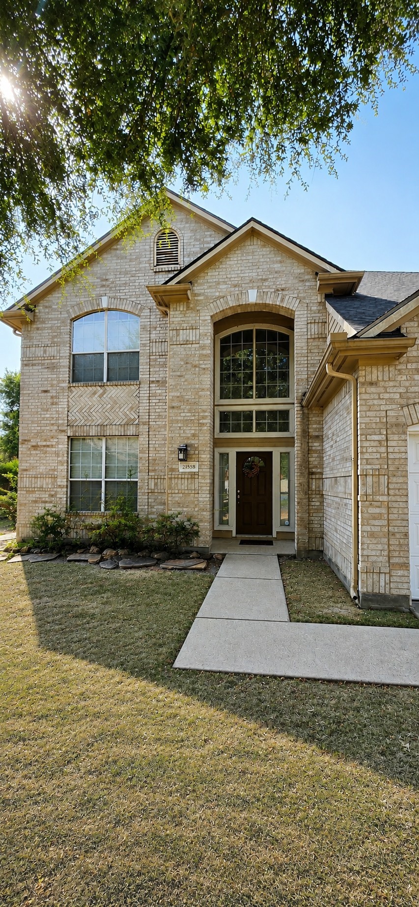 21558 Lexor Court Property Photo 2