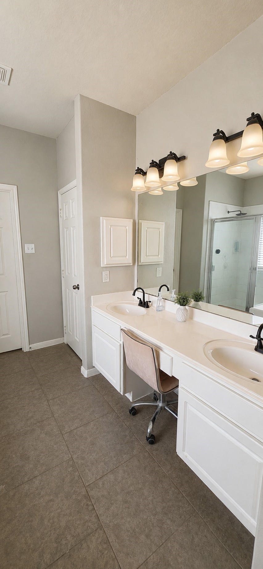 21558 Lexor Court Property Photo 13