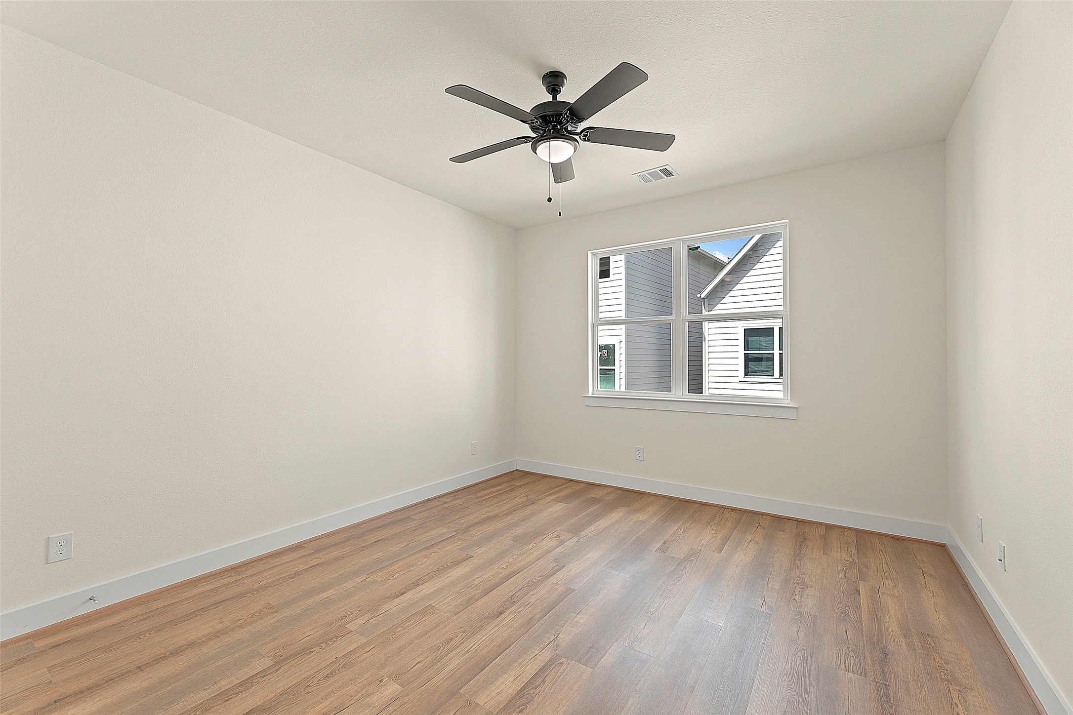 1803 Palmetto Landing Drive Property Photo 33