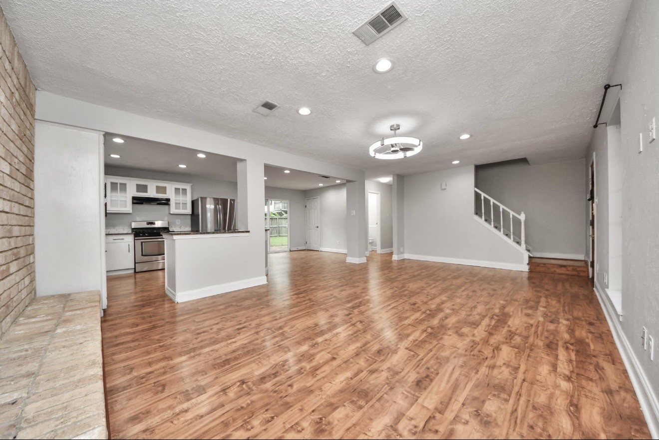 2015 E Lacey Oak Cir Property Photo 6