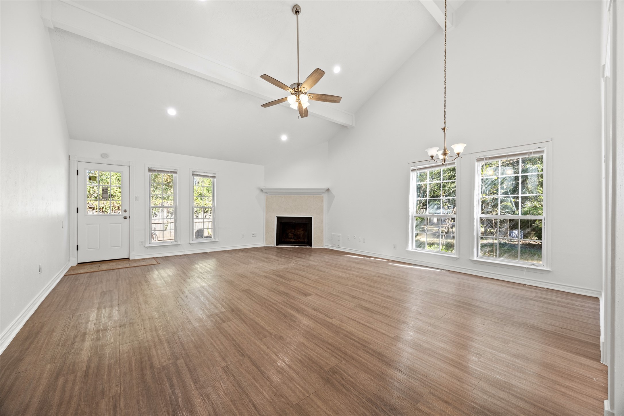 12 Dewthread Court Property Photo 1
