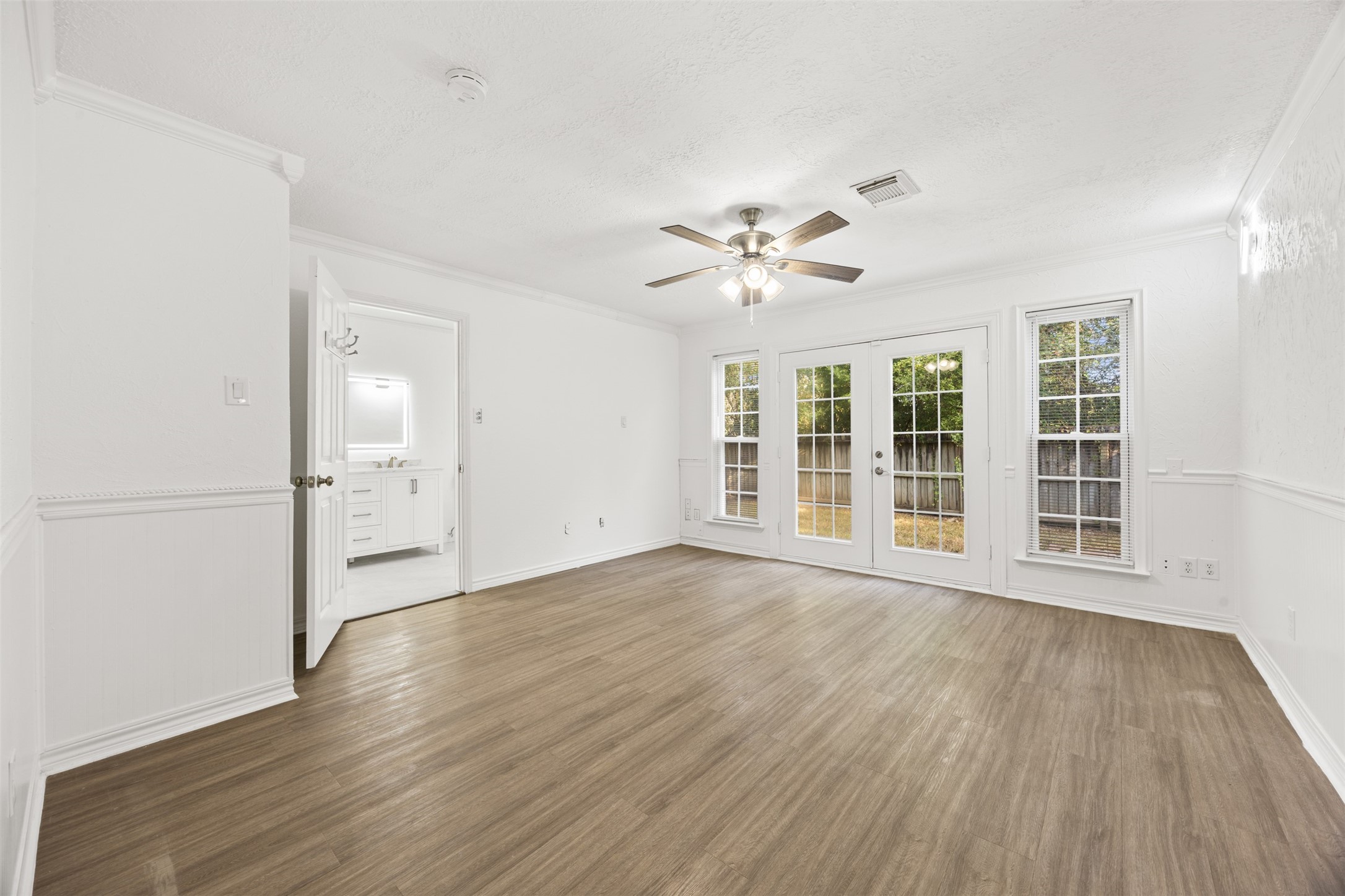 12 Dewthread Court Property Photo 9