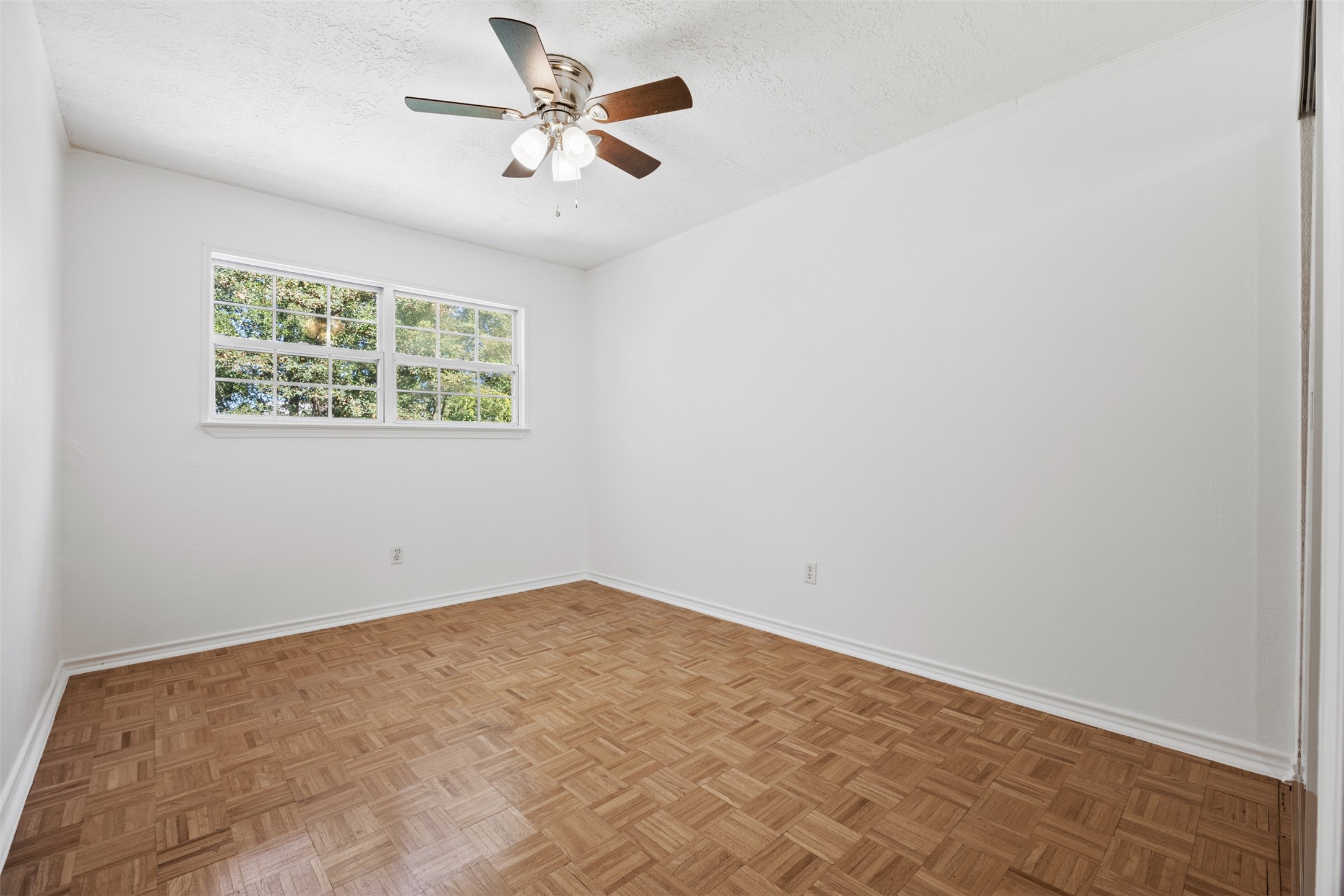 12 Dewthread Court Property Photo 19