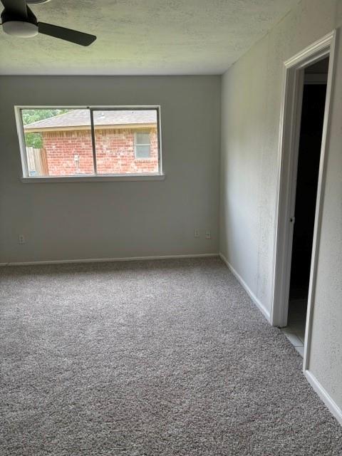 2910 Heritage House Drive Property Photo 11
