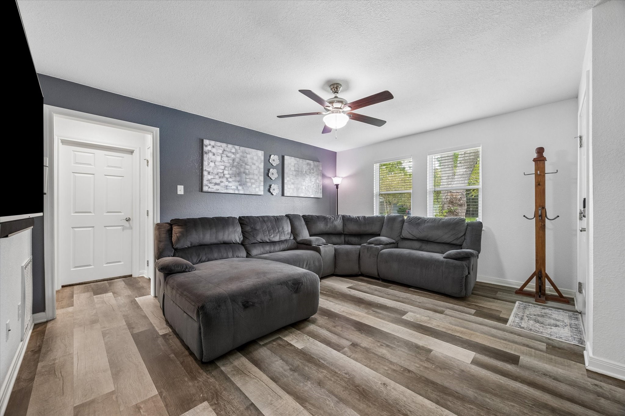 1426 15th Avenue N Property Photo 6