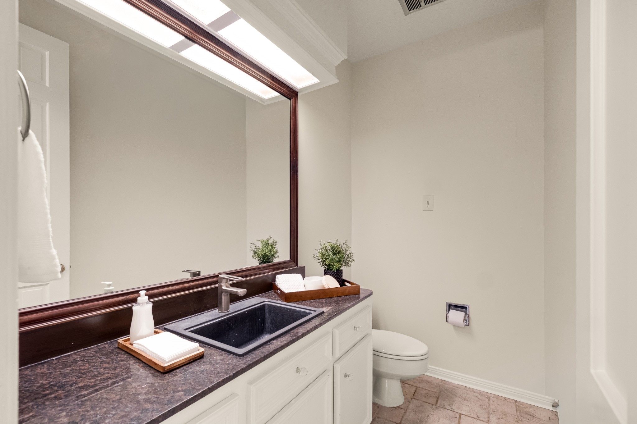 3003 Sea Pines Place Property Photo 16
