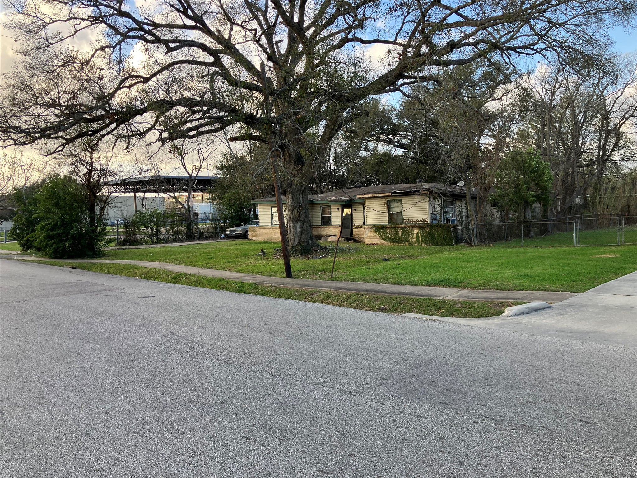 3511 Corder Street Property Photo 8