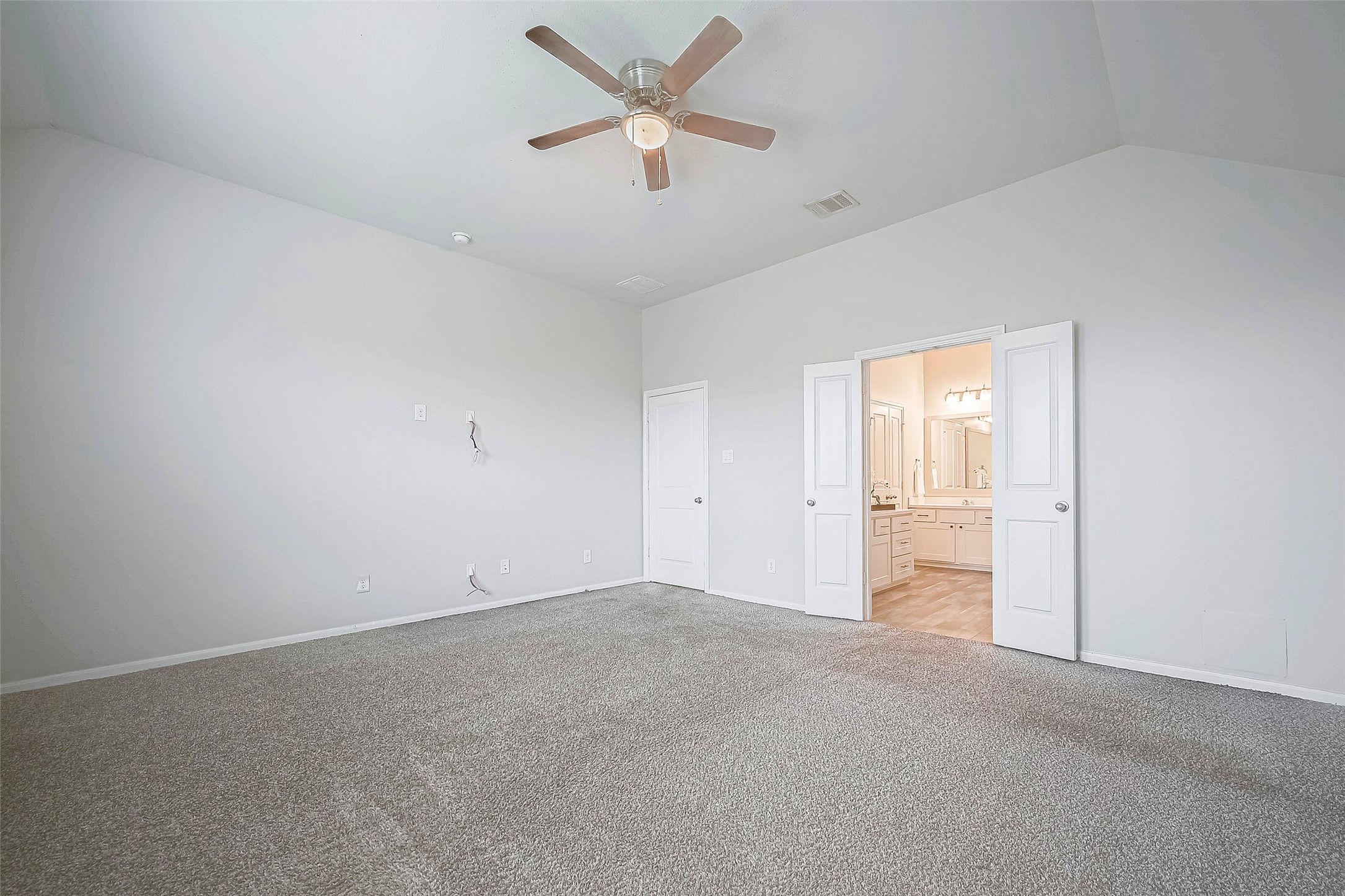 31118 Gulf Cypress Lane Property Photo 14
