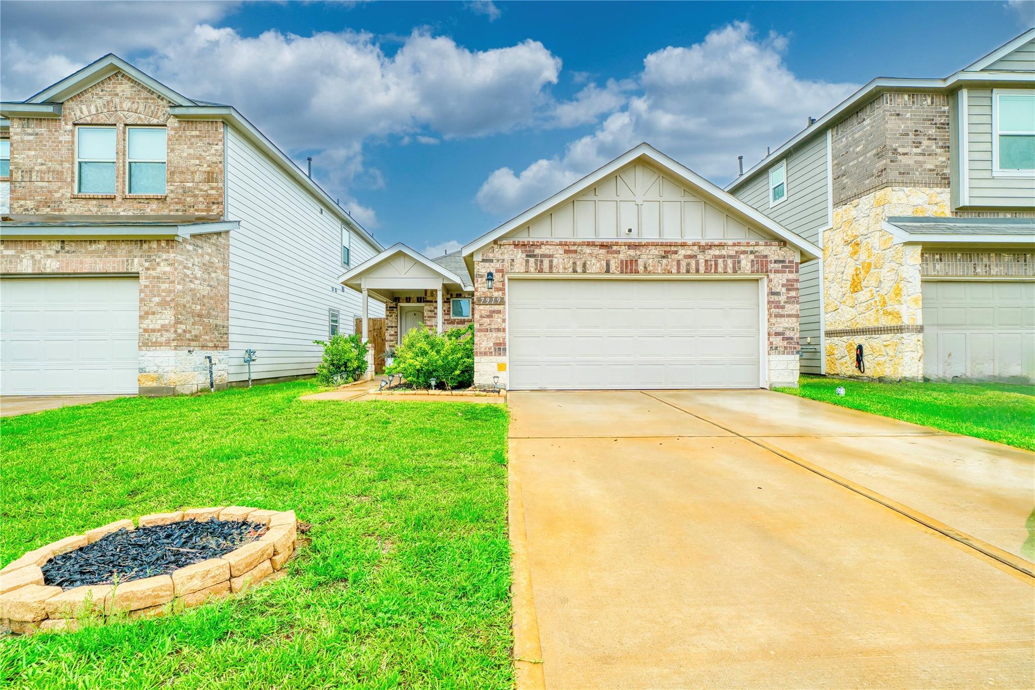 7919 Cypress Country Drive, Cypress TX 77433 Property Photo 1