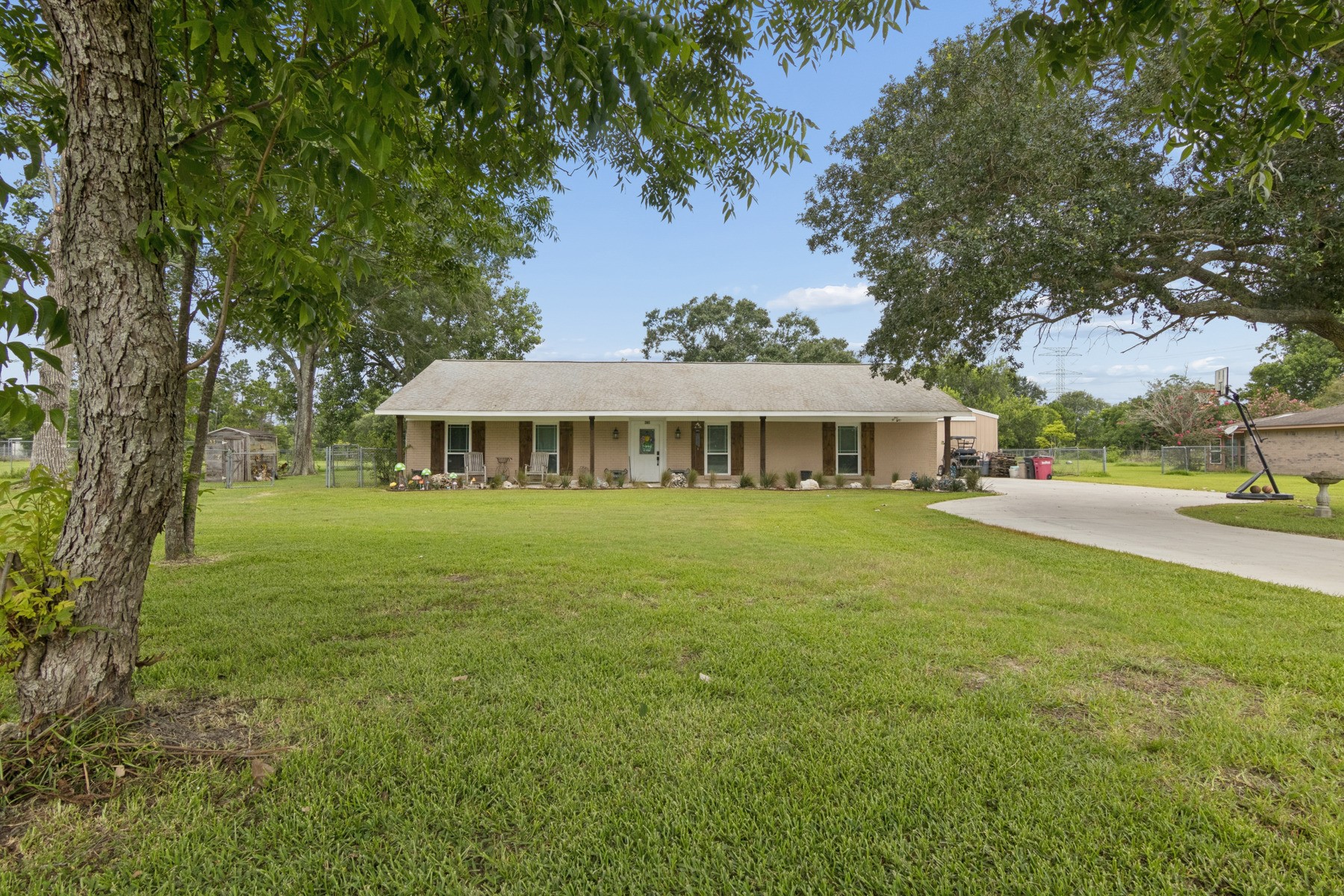 2865 County Road 936a Property Photo 2