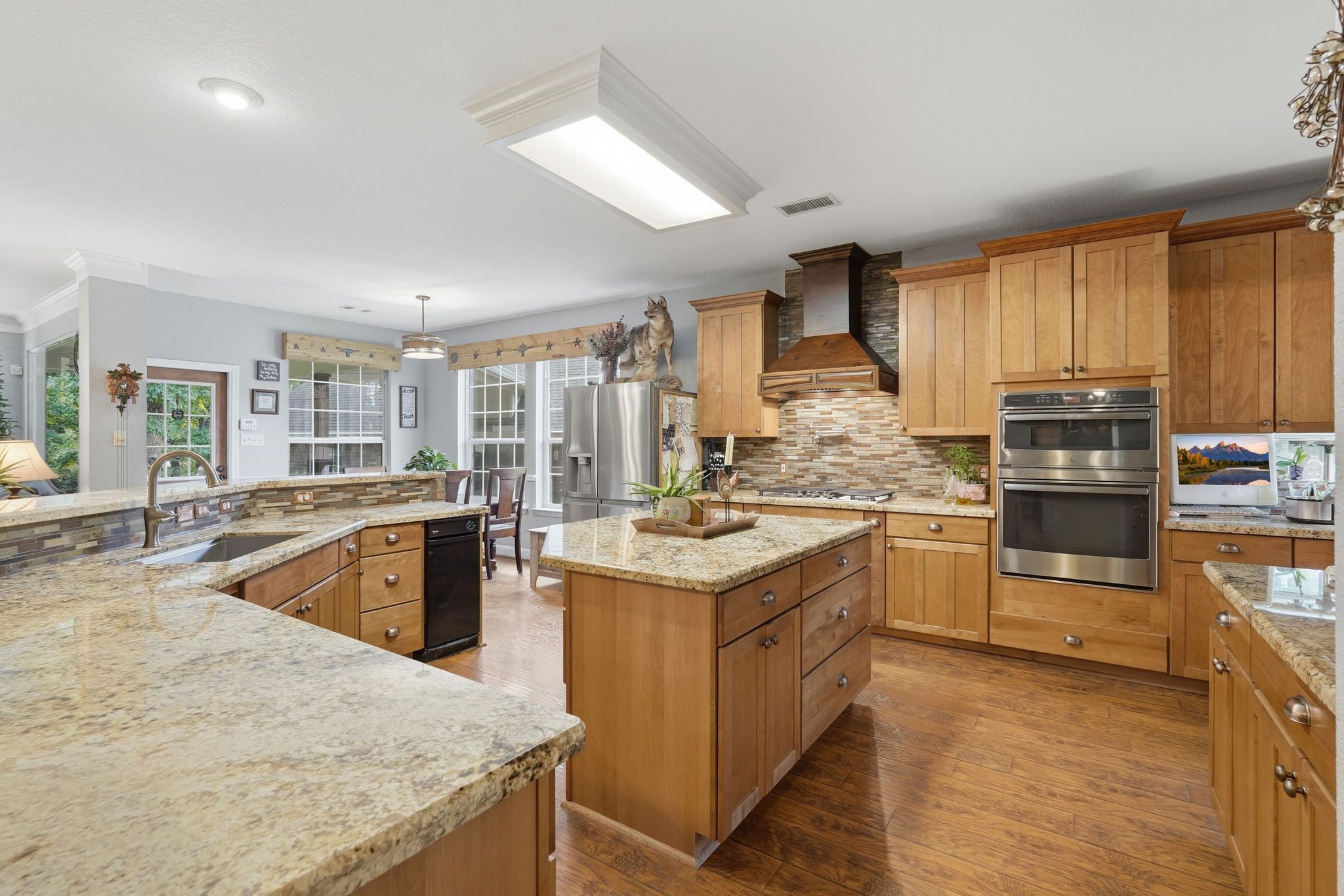 11455 Queensboro Court Property Photo 8