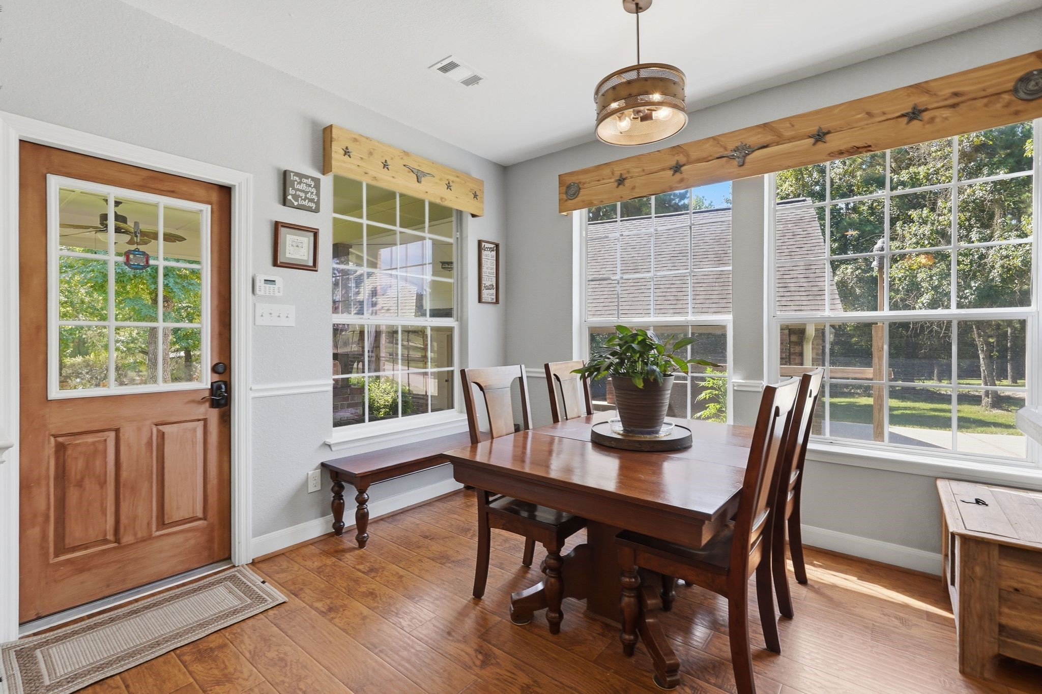 11455 Queensboro Court Property Photo 12