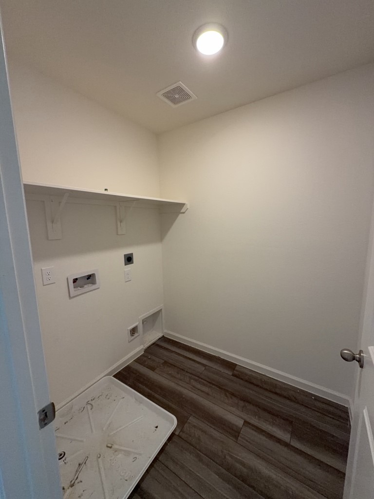 18618 Hunter William Way Property Photo 8