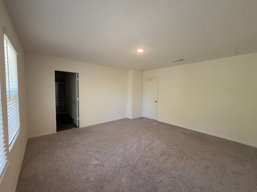 18618 Hunter William Way Property Photo 12
