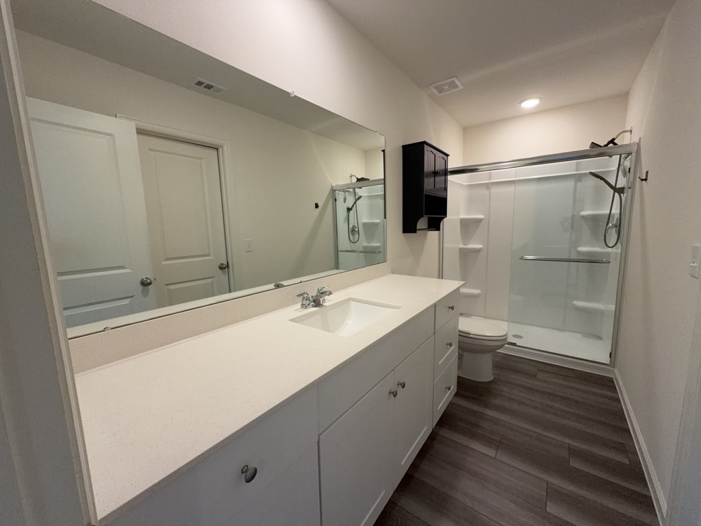 18618 Hunter William Way Property Photo 14