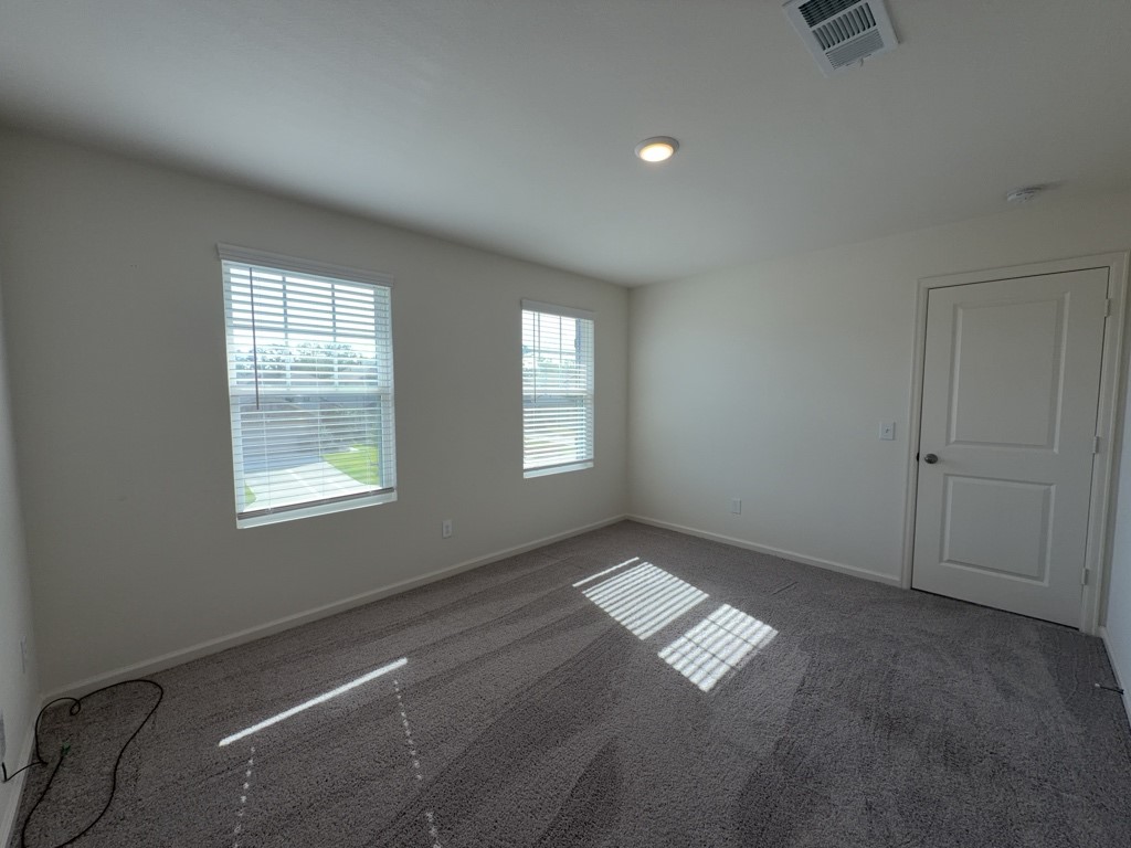 18618 Hunter William Way Property Photo 16