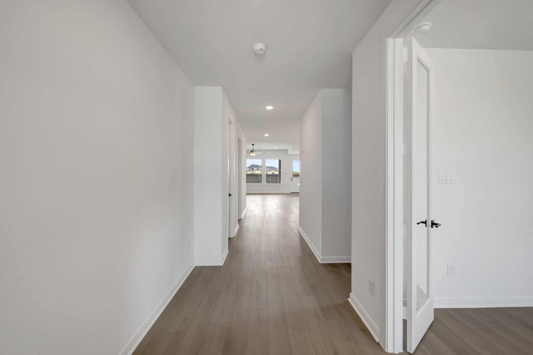 27423 Rolling Bluestem Lane Property Photo 13