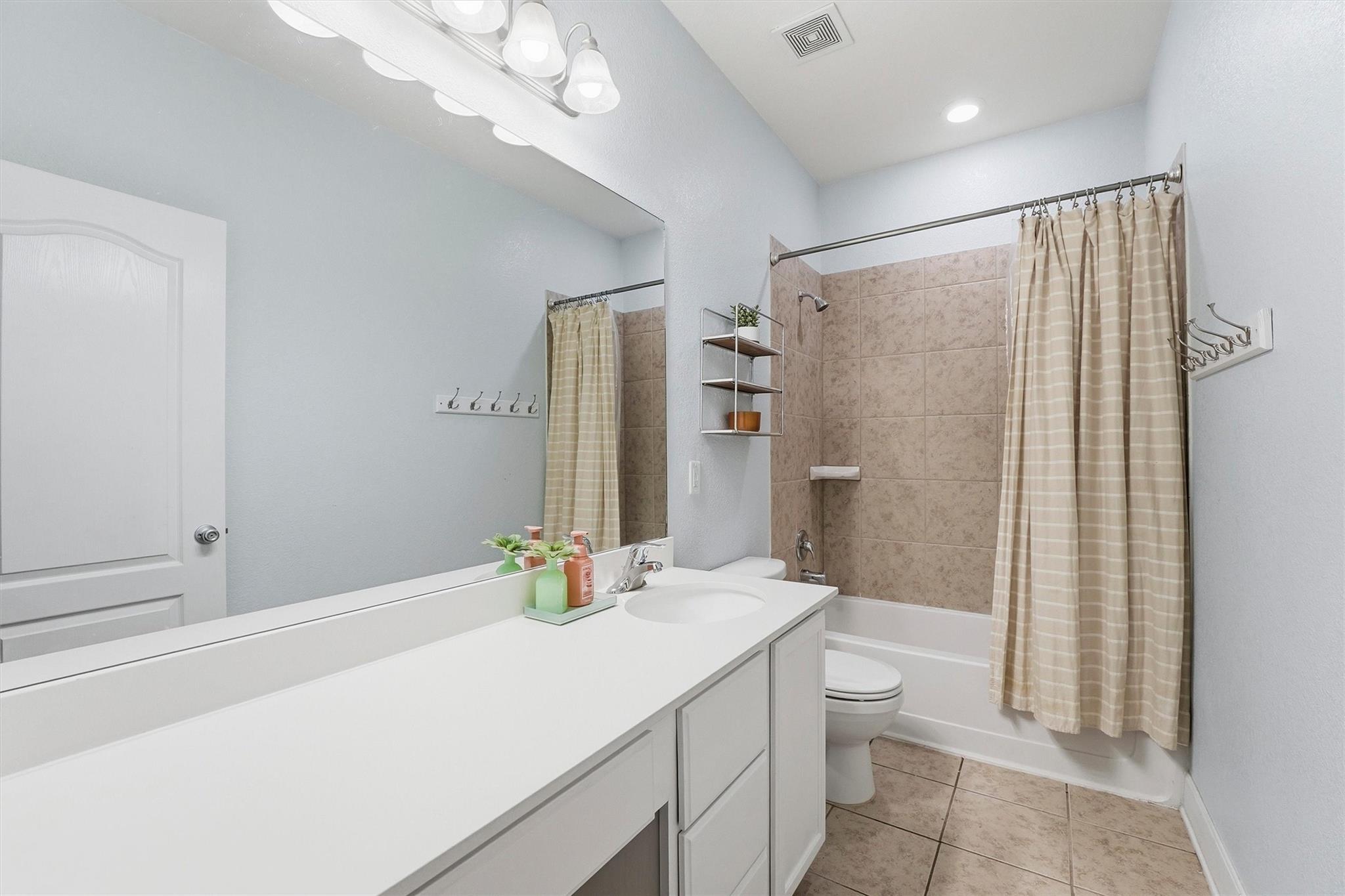 3502 Saxton Green Road, Pearland Tx 77584 Property Photo 15